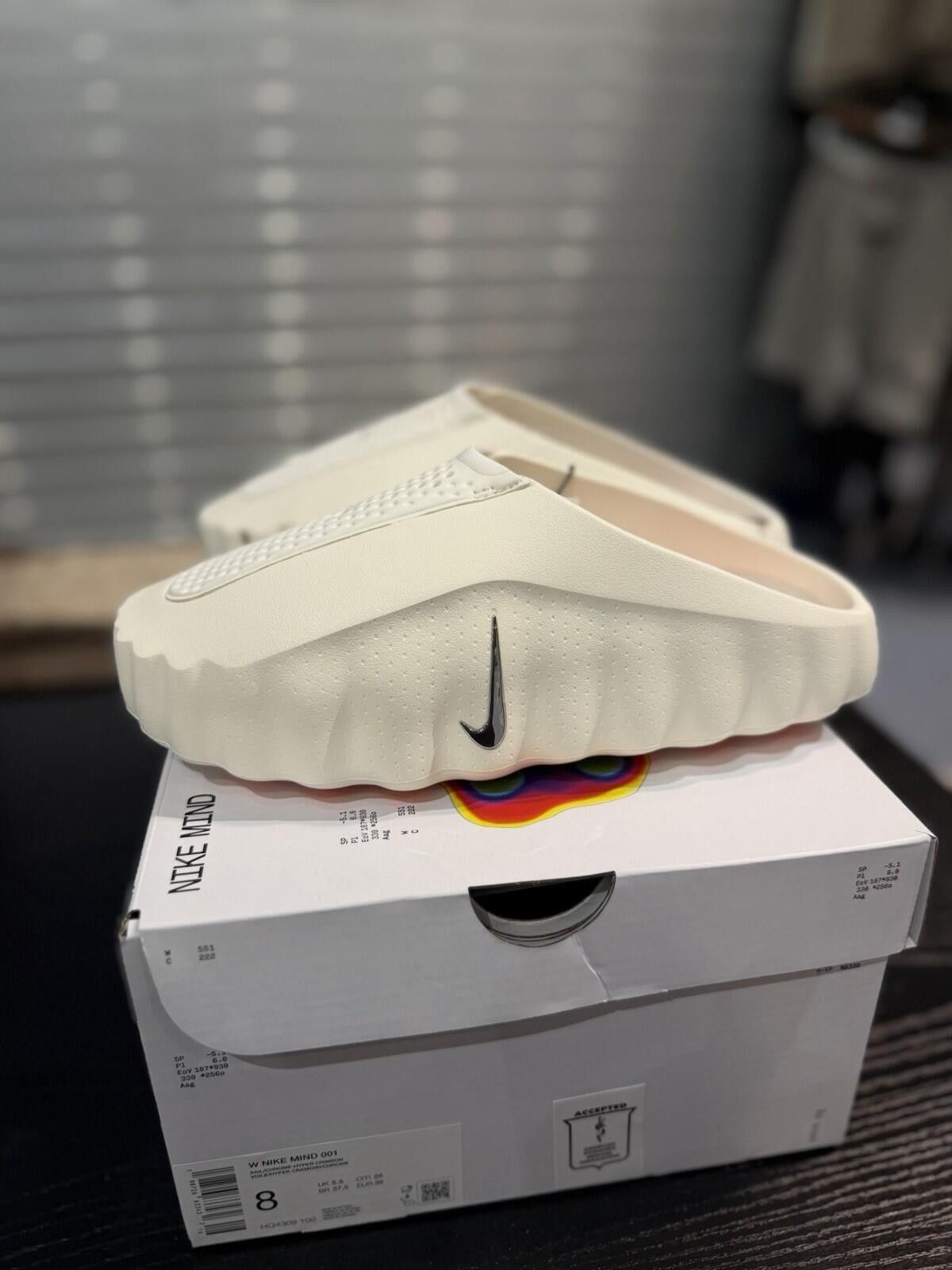 Nike Size 8W/7M Nike Mind Slide 001 Sail Brand New Women Release Size US 8 / EU 41 - 2 Thumbnail