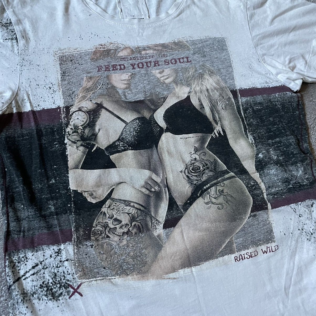 Vintage Vintage Y2K Sun Faded Graphic Tee Streetwear Grunge Slim M Size US M / EU 48-50 / 2 - 6 Thumbnail