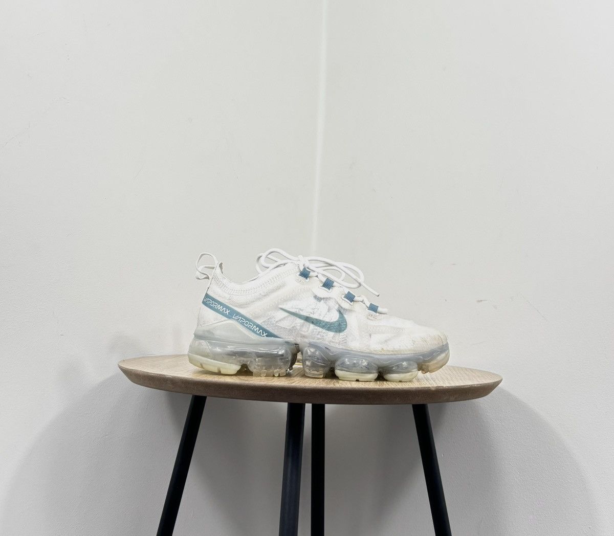Nike Nike Air VaporMax Women’s 2019 White Mineral Teal Sneakers Size US 5.5 / IT 35.5 - 2 Thumbnail
