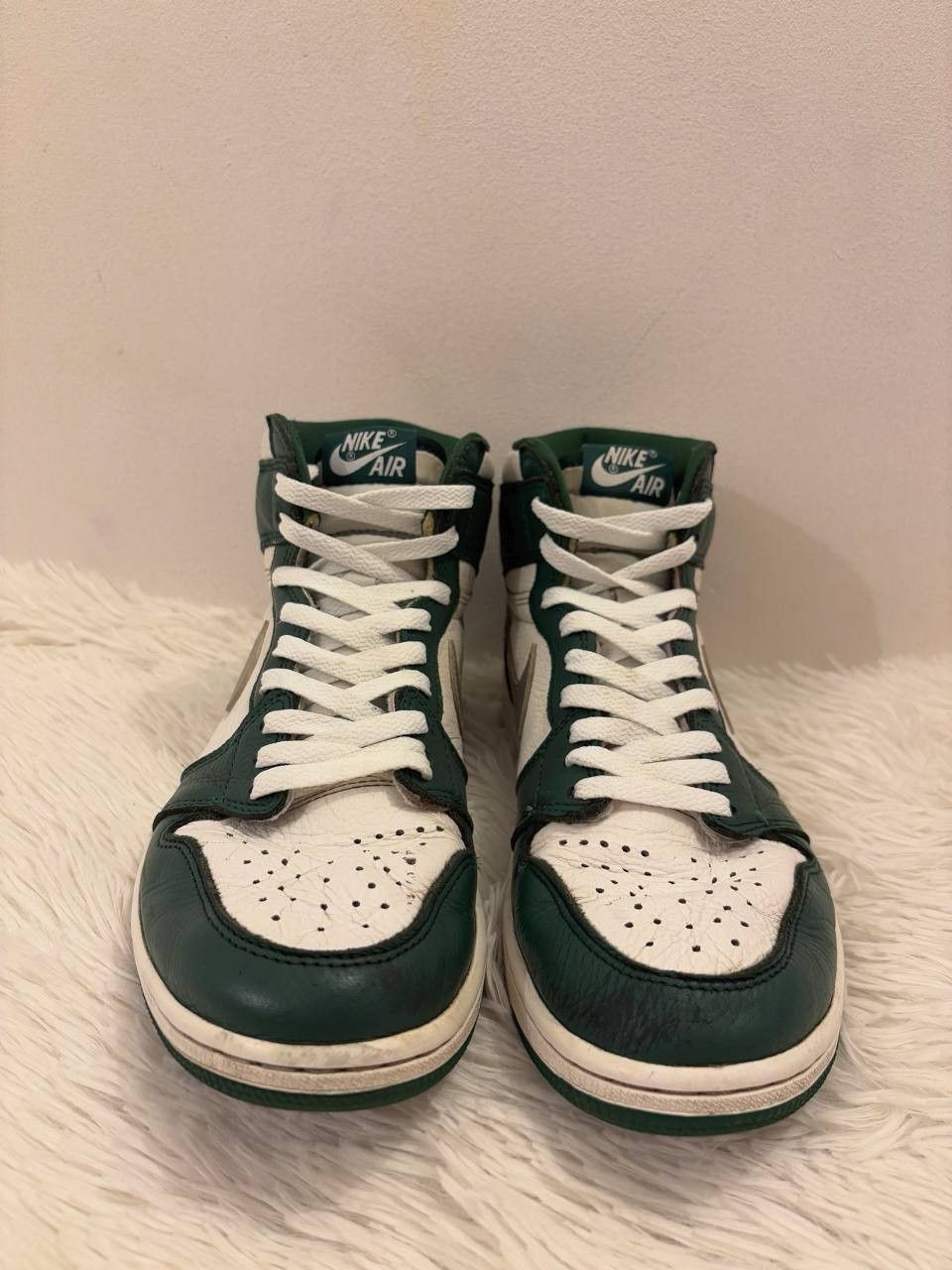 Nike Nike Air Jordan 1 Retro High OG "Gorge Green" Size US 9 / EU 42 - 4 Thumbnail
