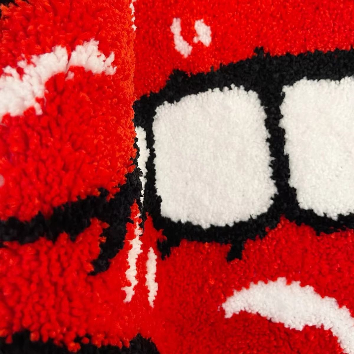 Designer Handmade Red Girl Lips Tufted Rug Carpet Size ONE SIZE - 5 Thumbnail