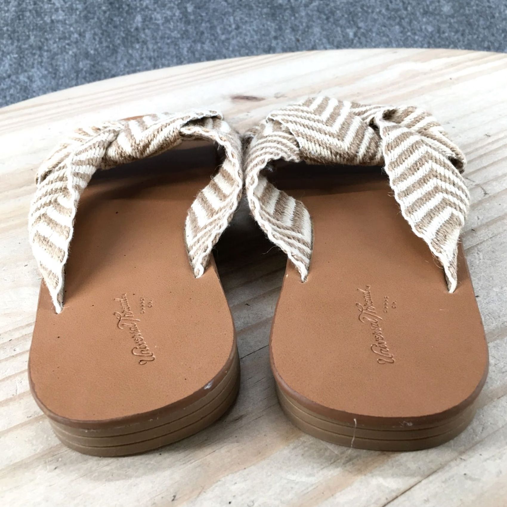 Vintage Universal Thread Sandals Womens 6.5 Louise Chevron Open Toe Slide Beige Size US 7 / IT 37 - 7 Thumbnail