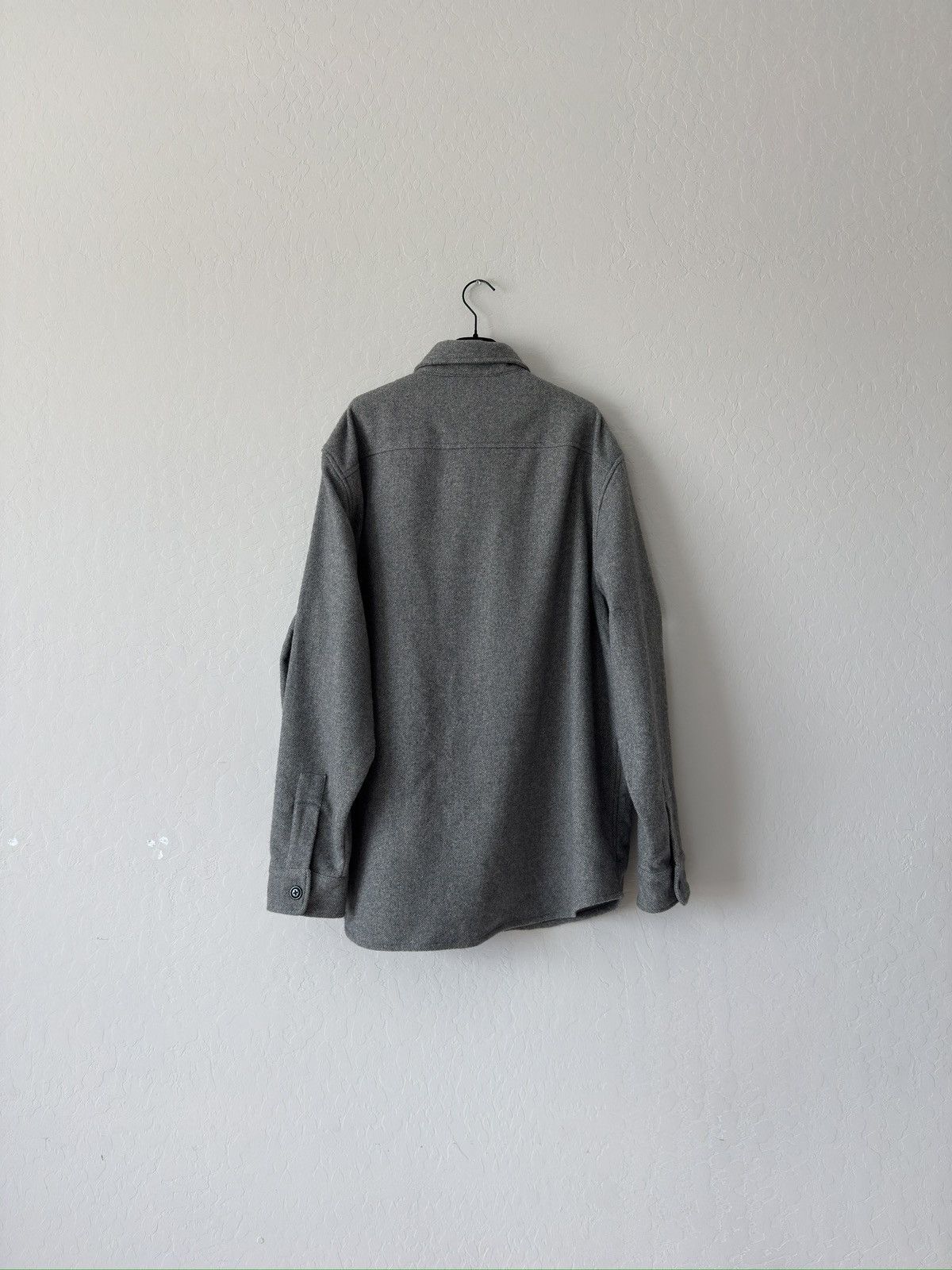 Private White V.C. × Todd Snyder $998 Todd Snyder x Woolrich Black Label Grey Cashmere Shirt Size US XL / EU 56 / 4 - 5 Thumbnail