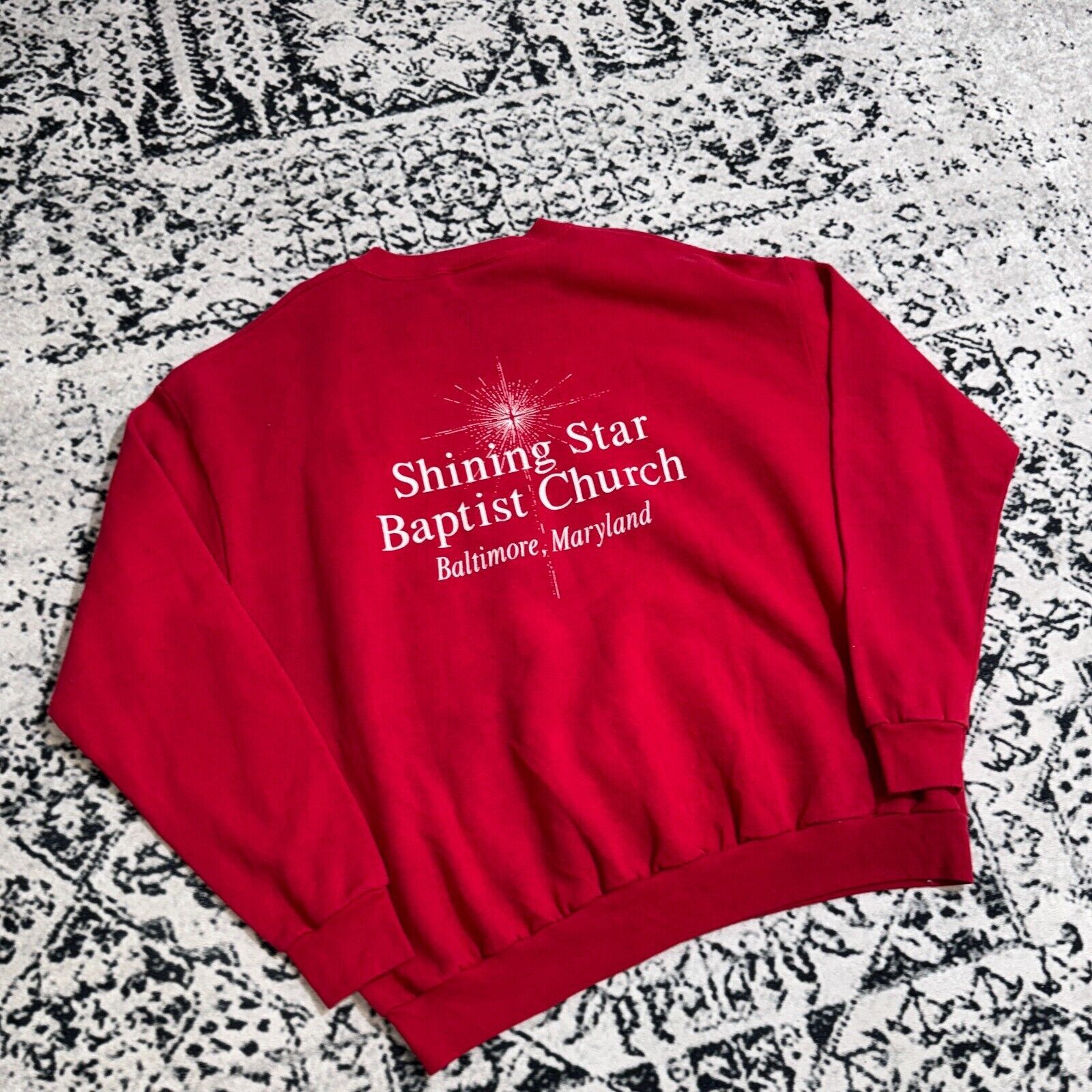 Lee × Vintage Lee Red Cotton Crewneck XL Behold Jesus Is King Baptist 90s Size US XL / EU 56 / 4 - 12 Thumbnail