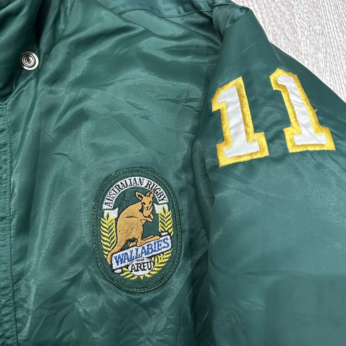 Canterbury of New Zealand × Vintage Vintage Australia Rugby Wallabies Canterbury Jacket Size US L / EU 52-54 / 3 - 5 Thumbnail