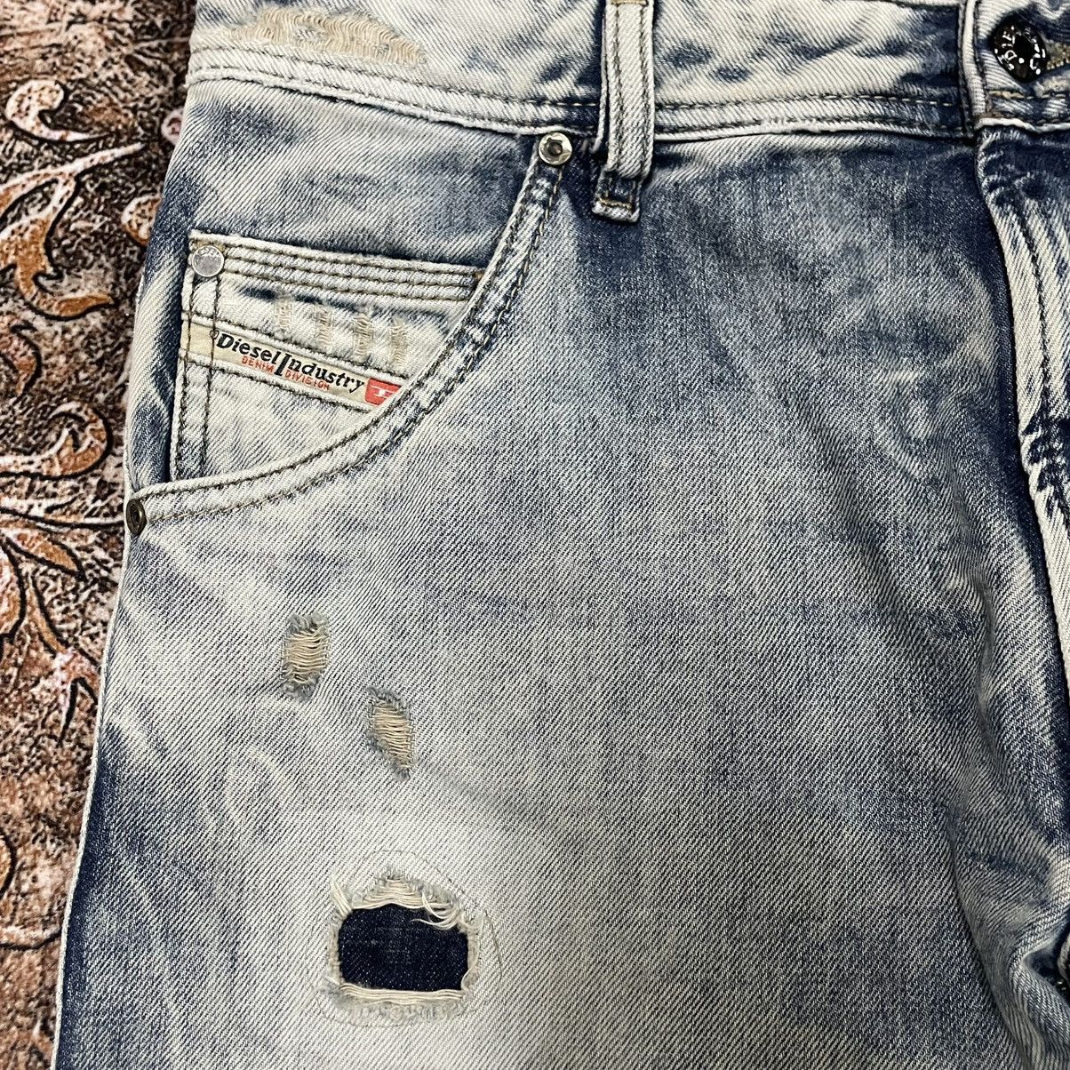 Diesel 🔥Vintage Diesel Industry Krooley Ripped Distress Denim Jeans Size US 34 / EU 50 - 8 Thumbnail