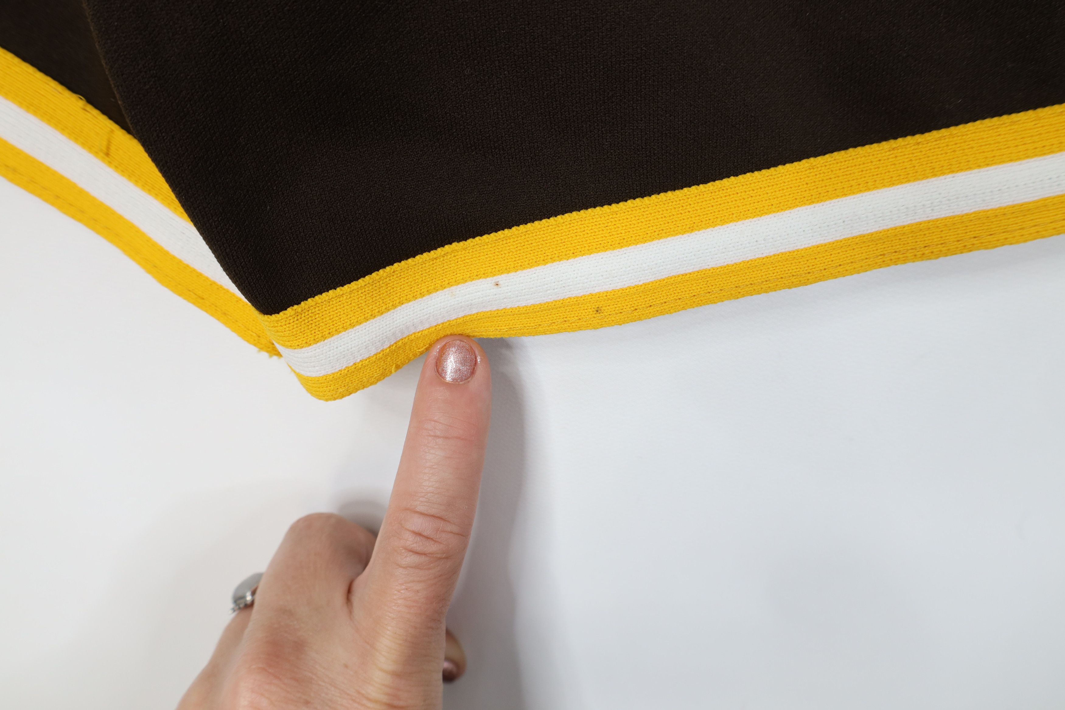 Vintage Vintage 70s Streetwear Knit Basketball Shorts Brown USA Size US 36 / EU 52 - 11 Thumbnail