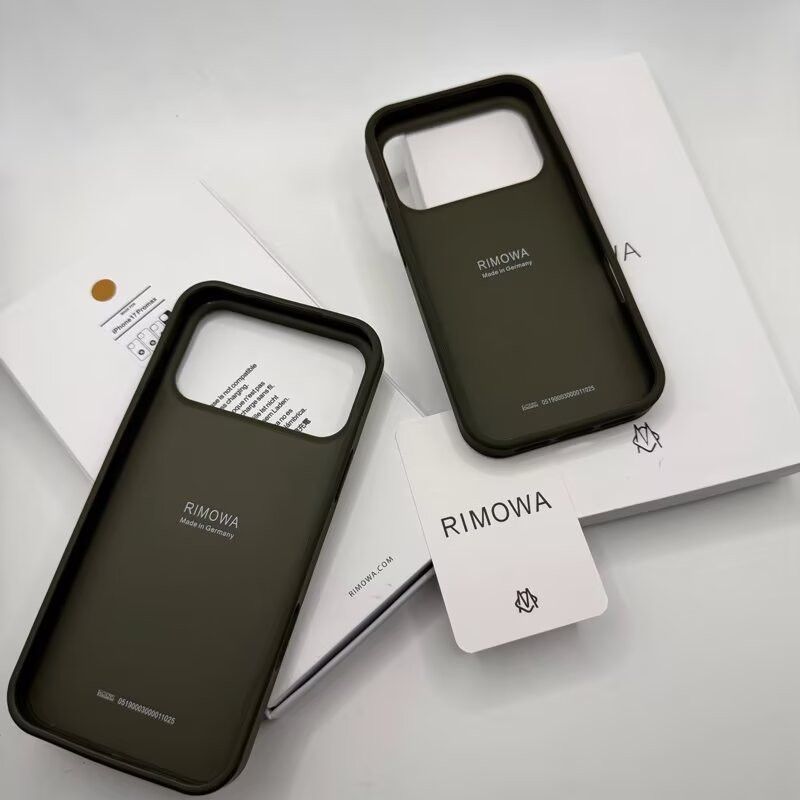 RIMOWA Titanium Case for iPhone 17 Pro/Pro Max