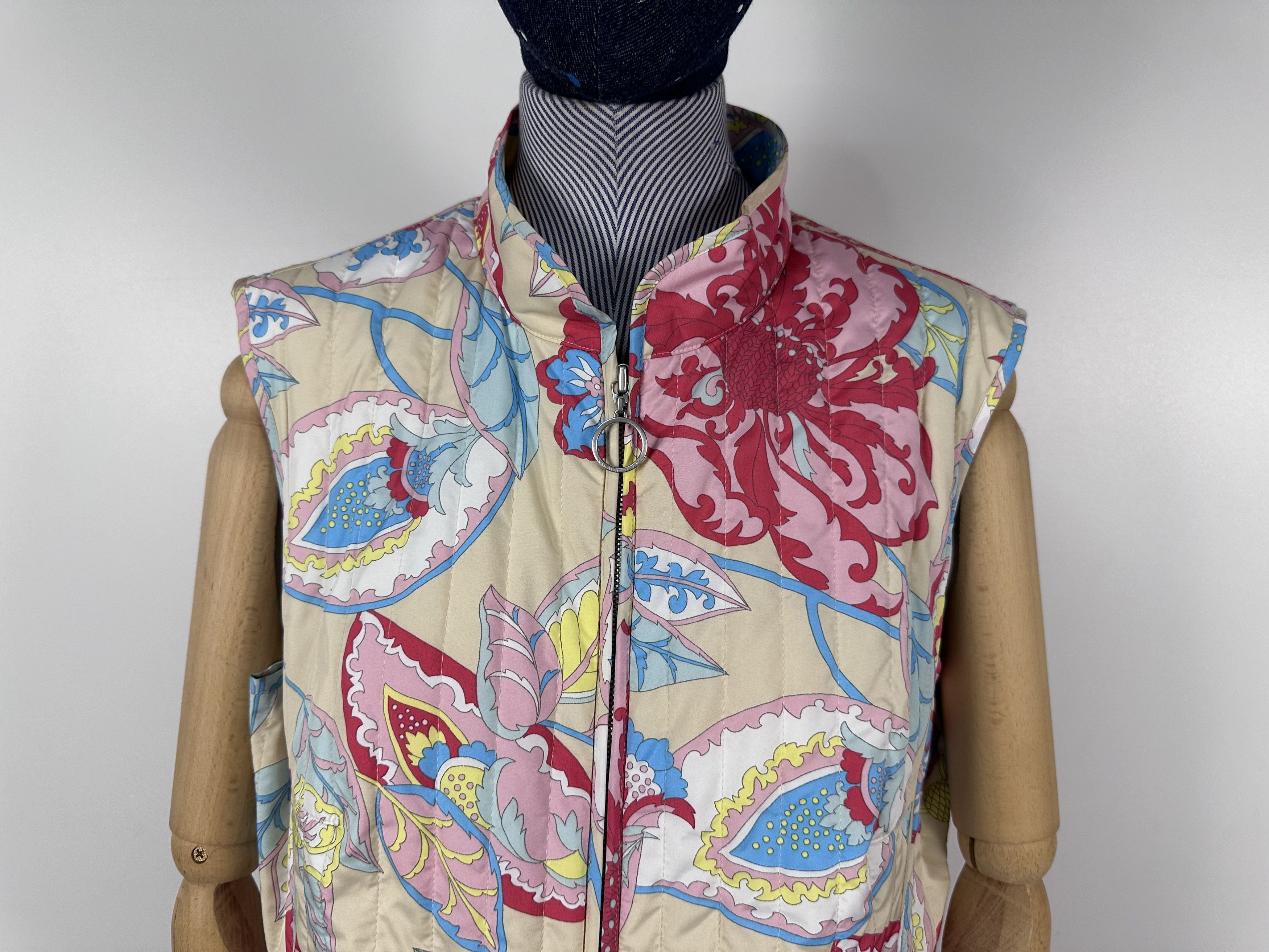 Escada × Escada Sport Escada Sport Element Quilted Floral Vest Womens Size S Size S / US 4 / IT 40 - 3 Thumbnail