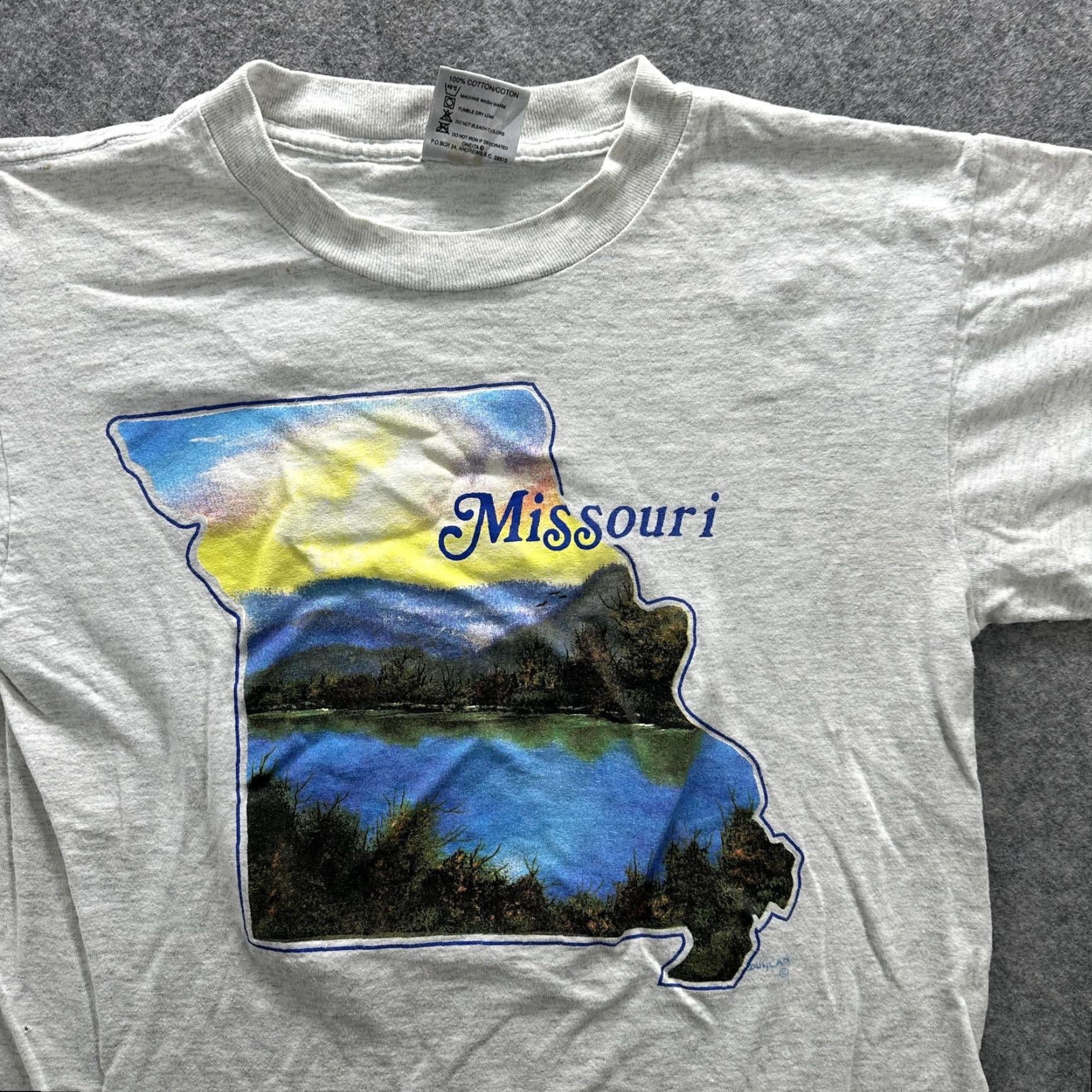 Vintage **Vintage Missouri Graphic Shirt Oneita Mens Large Gray USA** User: Vintage Missouri Graphic Shirt Oneita Mens Large Gray USA 90s United States Size US L / EU 52-54 / 3 - 5 Thumbnail