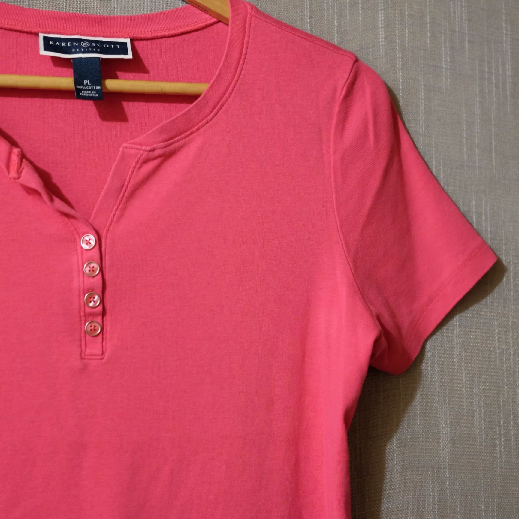 Vintage Karen Scott Blouse Short Sleeve Henley Neck Womens Pink MEGENTA PL #A7-10 Size L / US 10 / IT 46 - 3 Thumbnail