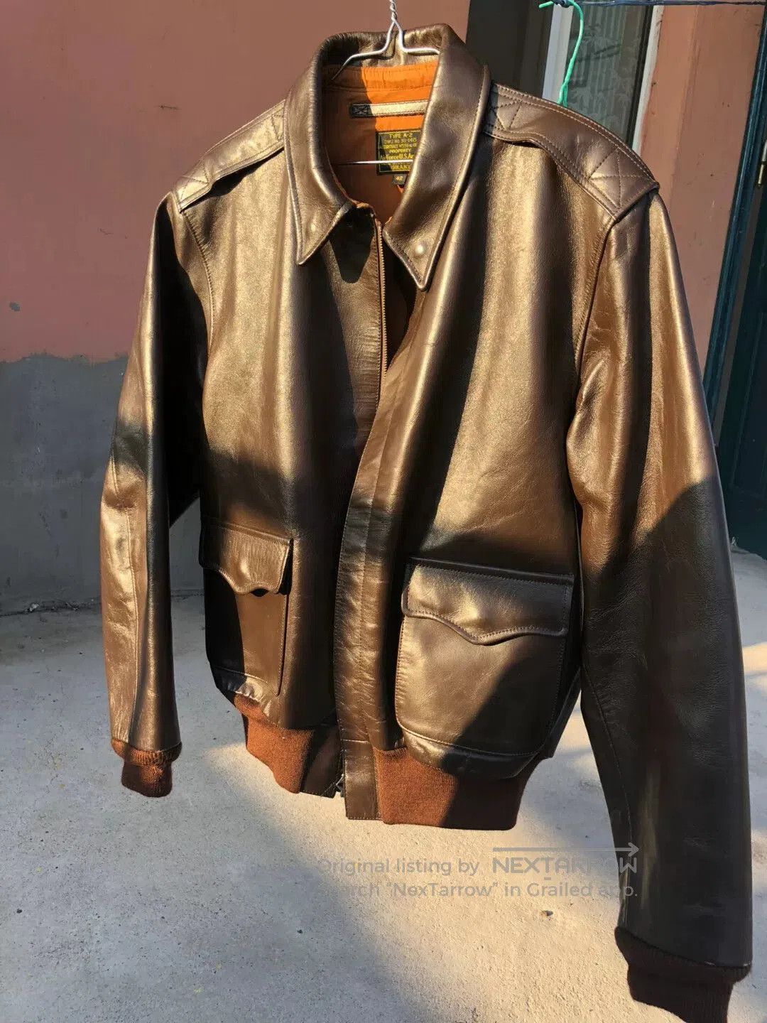 The Real McCoy's real mccoy a-2 leather jacket with print. Size US L / EU 52-54 / 3 - 2 Thumbnail