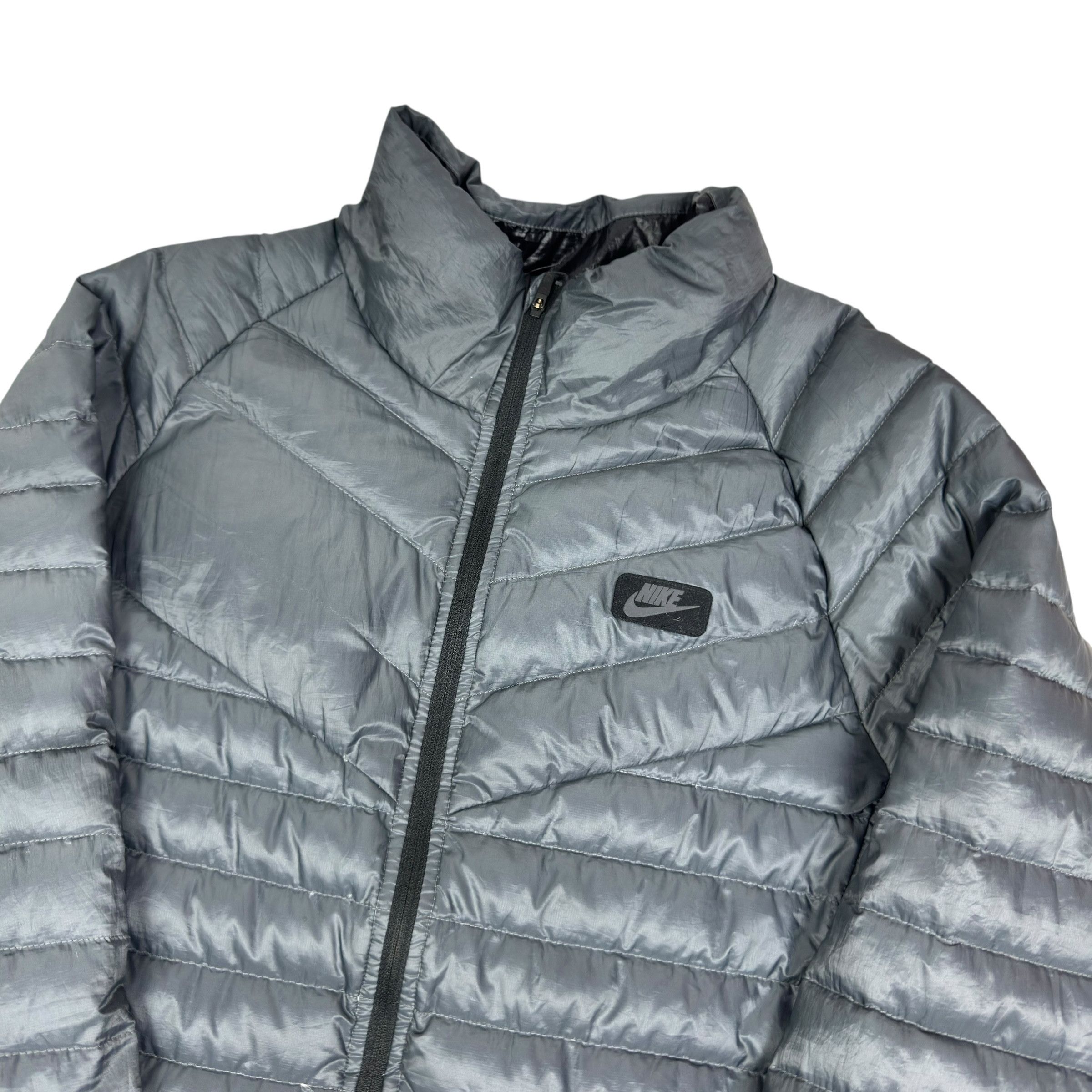 Nike Nike Men's Gray Swoosh Long Sleeve Full Zip Puffer Jacket S Size US S / EU 44-46 / 1 - 3 Thumbnail