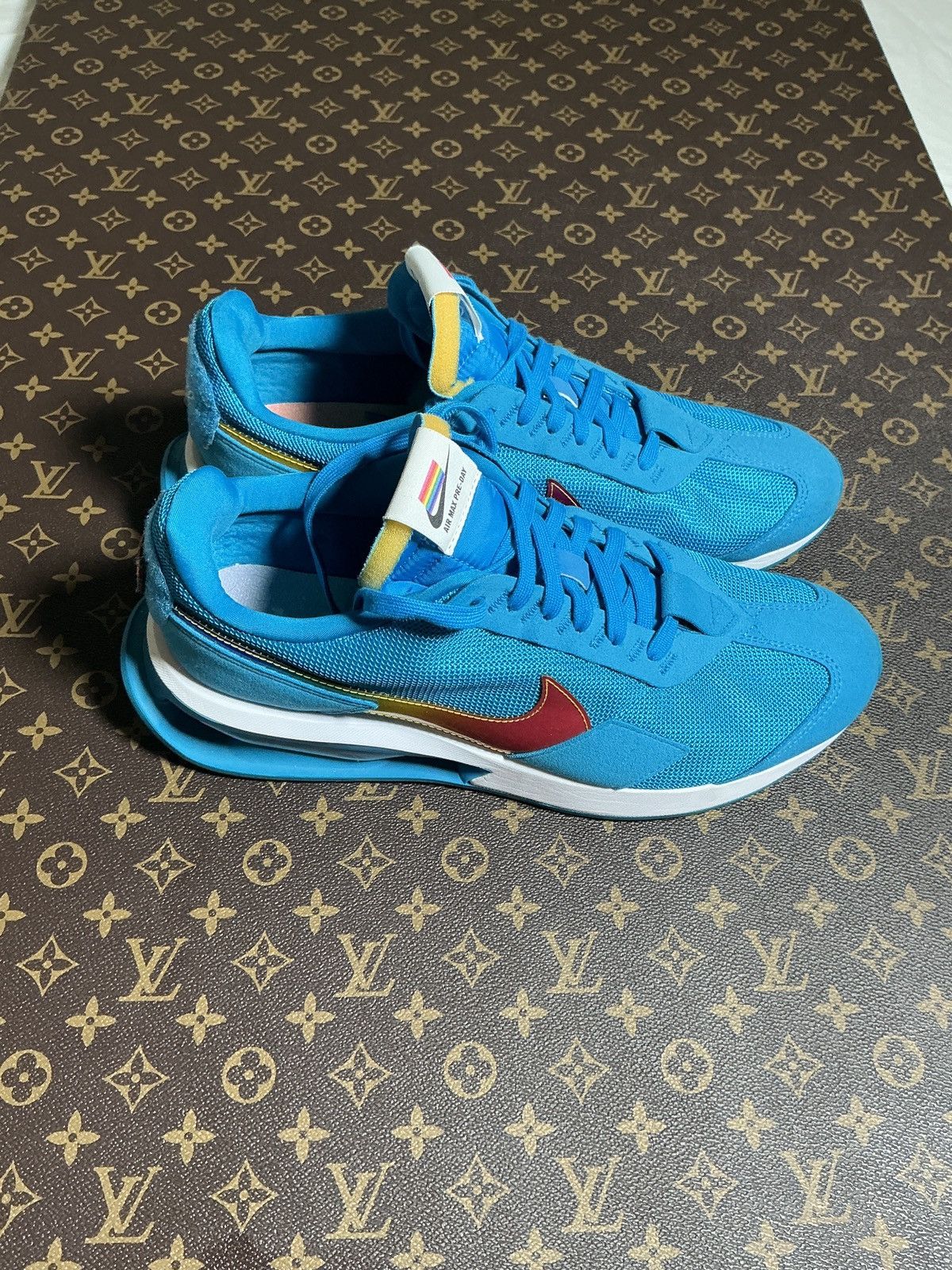 Nike Nike Air Max Pre-Day Pride Edition - Size 10.5 Size US 10.5 / EU 43-44 - 1 Thumbnail