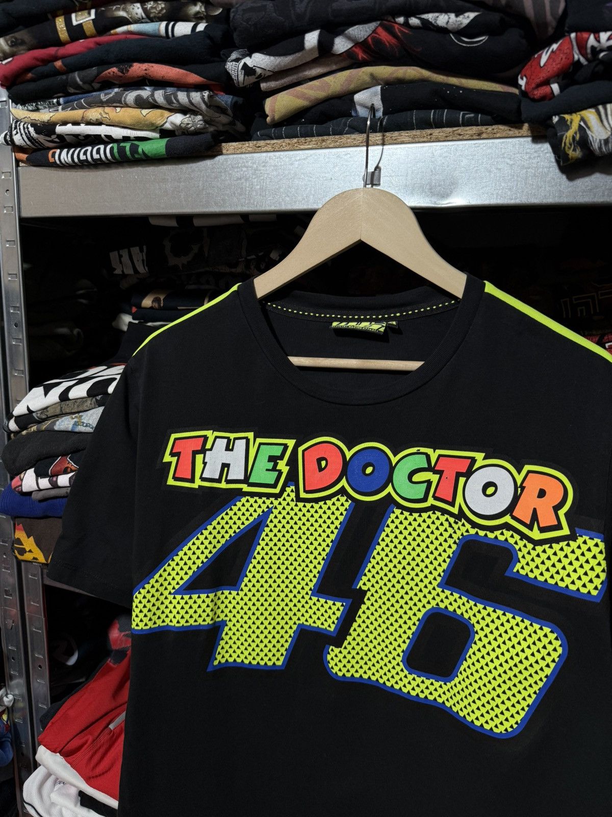 Vintage Vintage Valentino Rossi VR 46 The Doctor Racing T-Shirt Size US XL / EU 56 / 4 - 3 Thumbnail