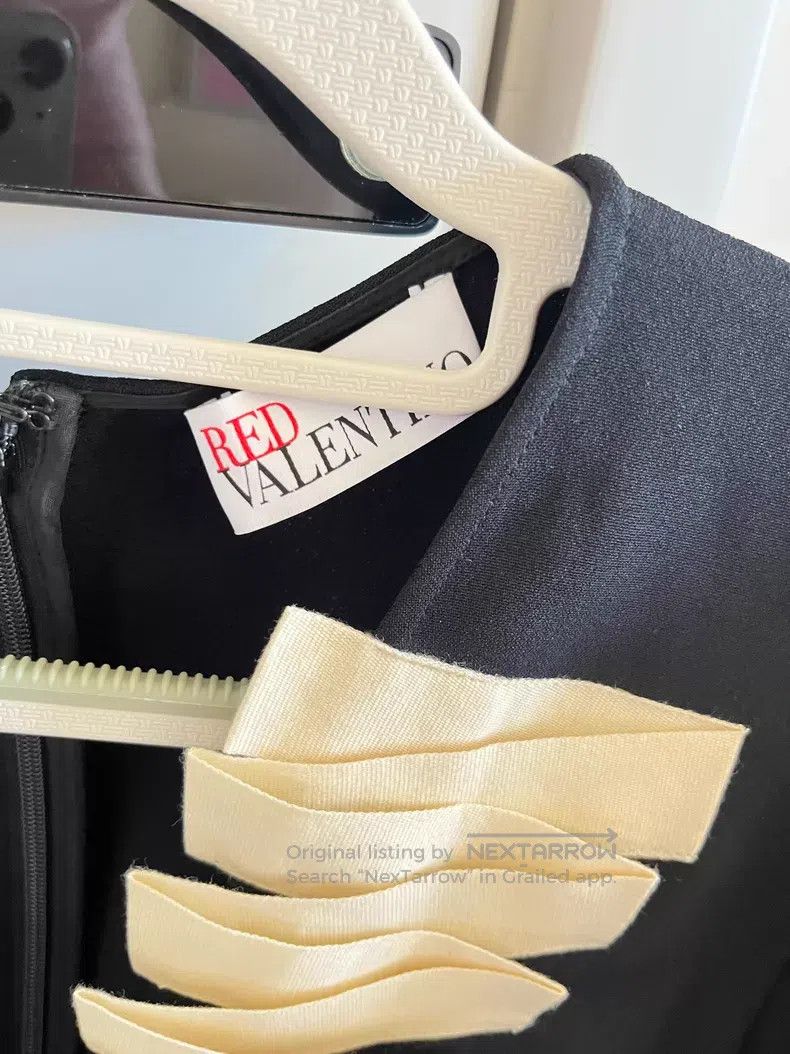Valentino Valentino dress Size S / US 4 / IT 40 - 1 Thumbnail