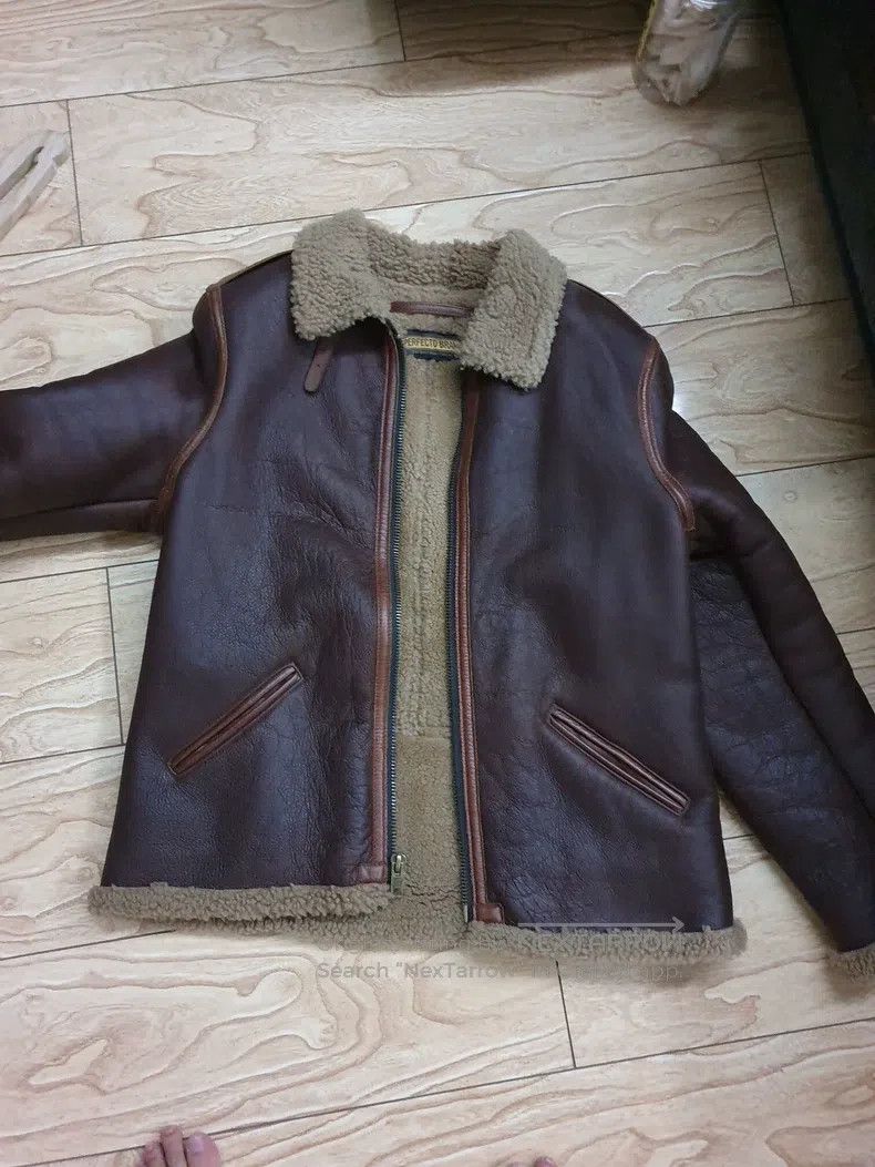Schott Schott B6 leather jacket, fur integrated Size US XL / EU 56 / 4 - 1 Thumbnail