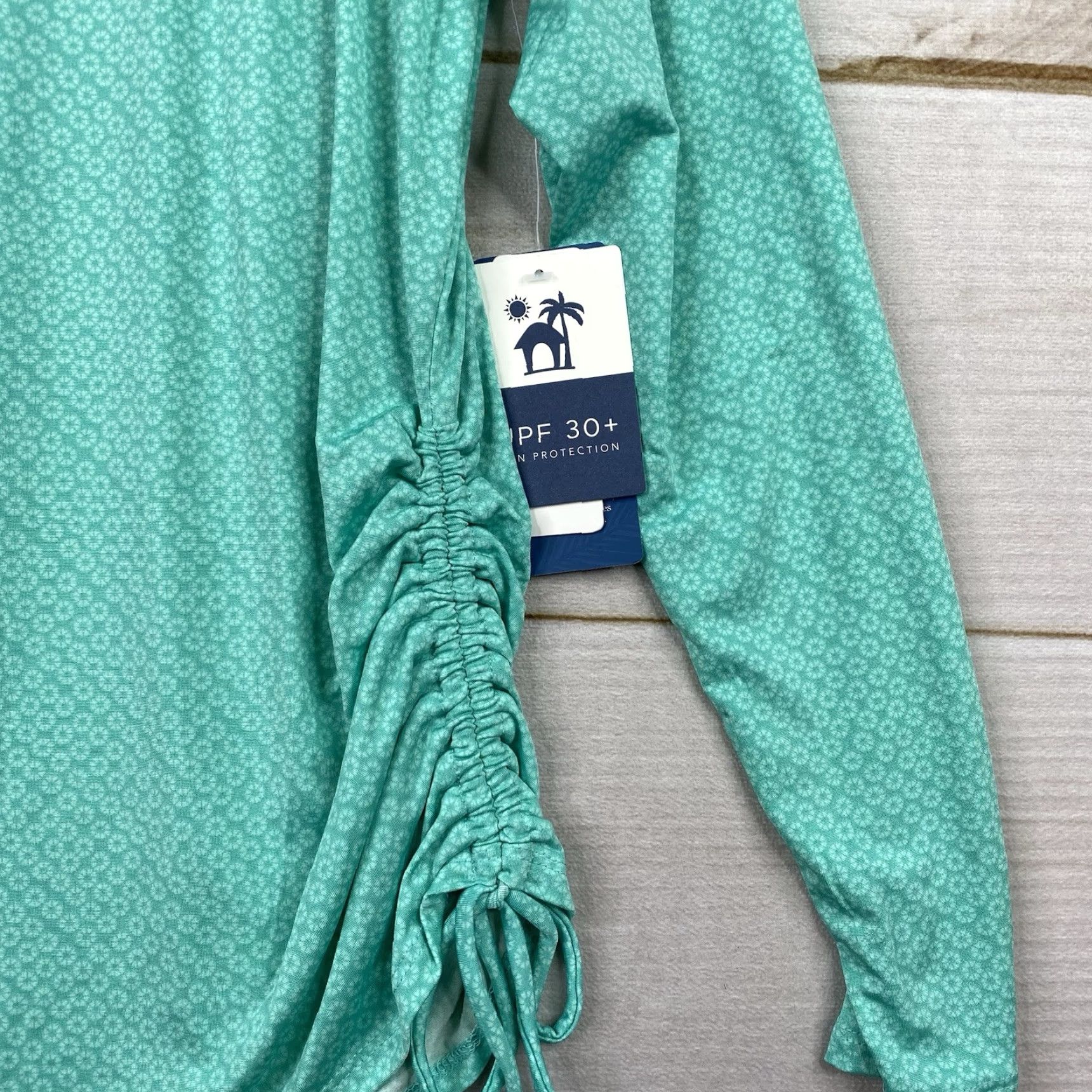 Swims VINTAGE Caribbean Joe Womens Top XL Long Sleeve UPF 30 Beach Sun Protection NWT Green Floral Blouse Shirt Girls Womens Mens NWT Size XL / US 12-14 / IT 48-50 - 2 Thumbnail