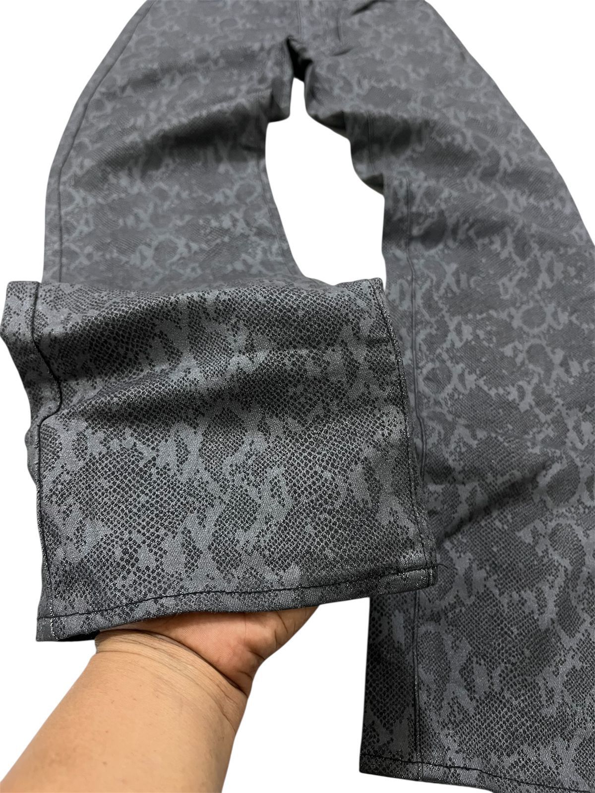 Japanese Brand Bison Pyton Pattern skinny Pants Size US 26 / EU 42 - 4 Thumbnail