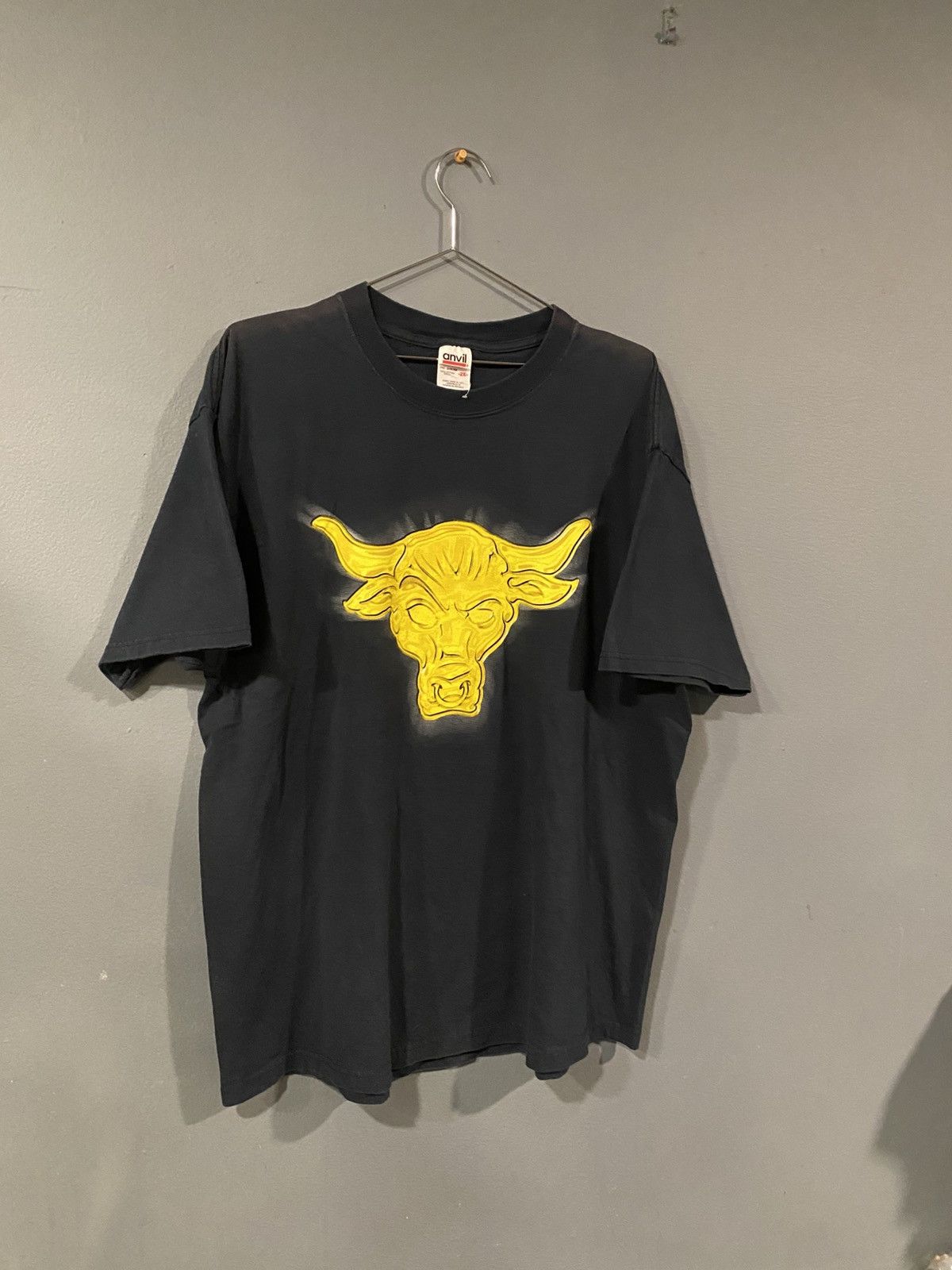Vintage WWE The Rock Bull Logo T Shirt