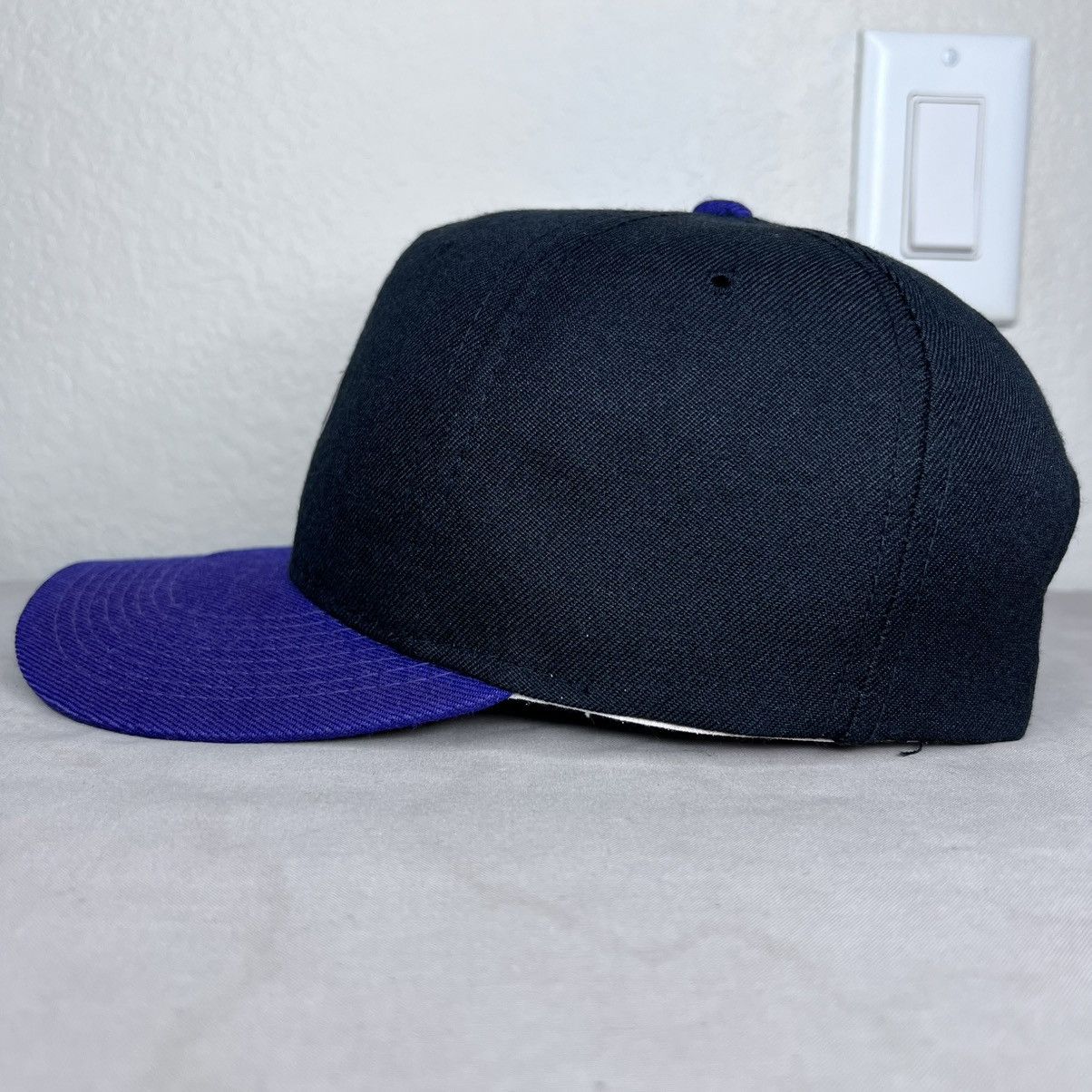 Sports Specialties 1990s Colorado Rockies Sports Specialties Side Logo Snapback Size ONE SIZE - 6 Thumbnail