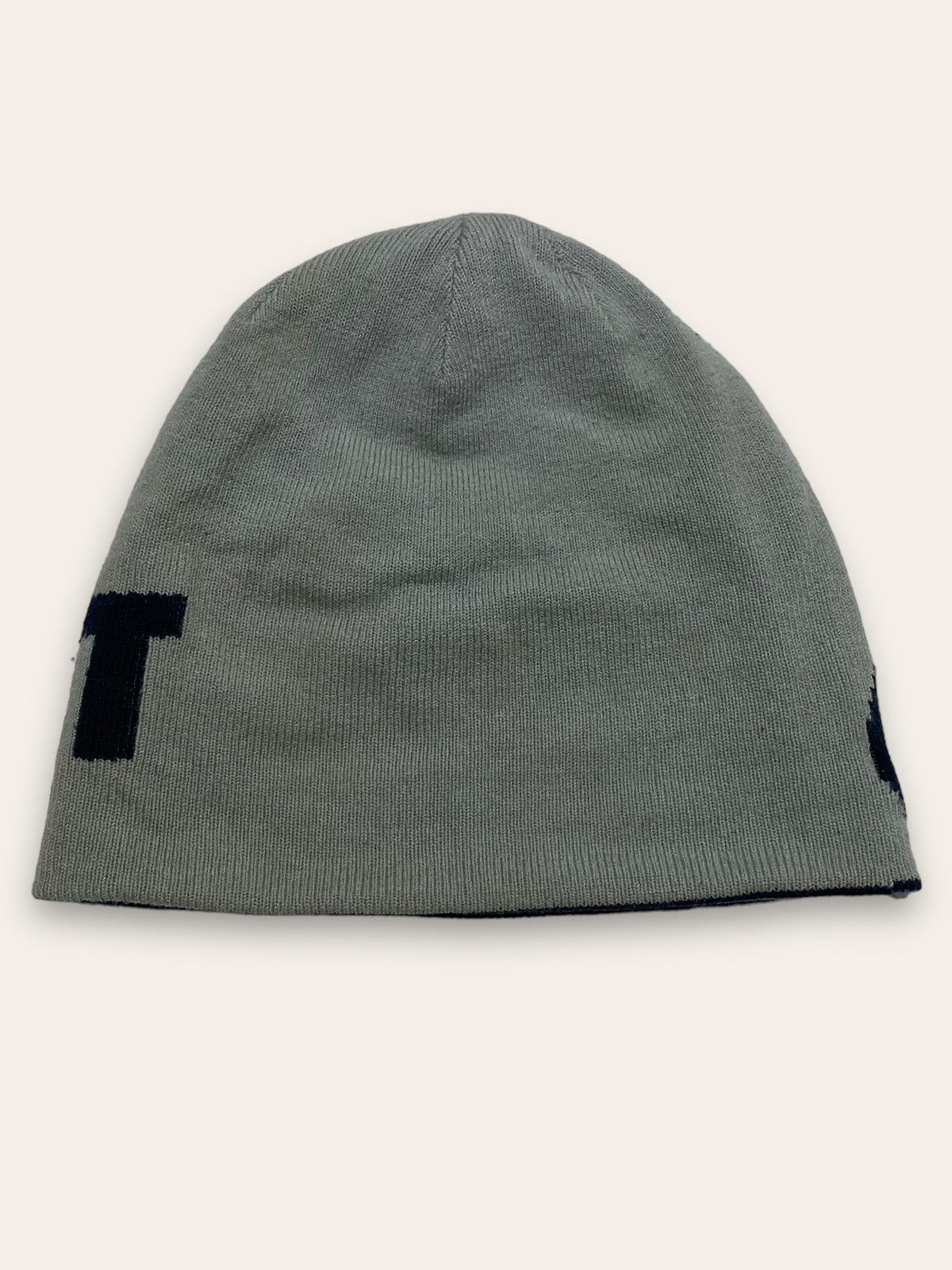 Nike Vintage NIKE Reversible Beanie Grey / Navy Colours Size ONE SIZE - 4 Thumbnail