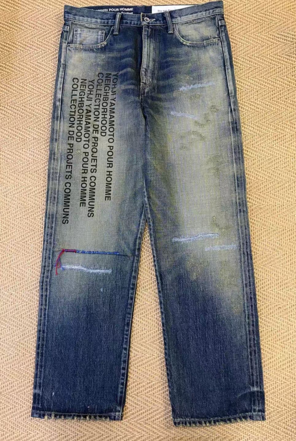 Neighborhood Neighborhood size m Distressed Slashed Washed Jeans Size US 30 / EU 46 - 1 Thumbnail