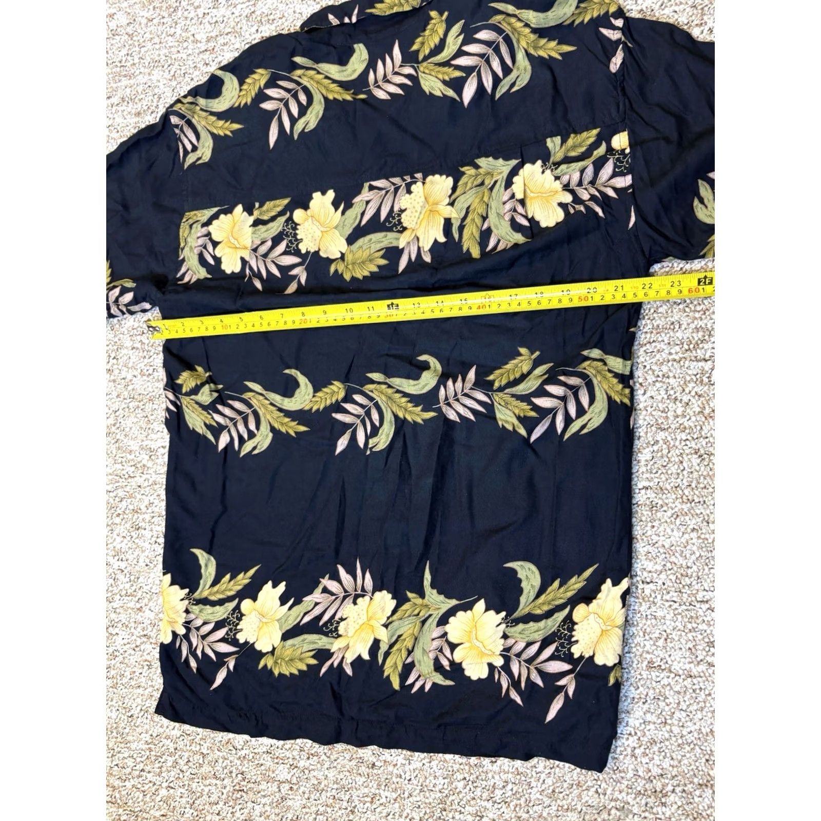 Vintage VINTAGE Jack Hollywood Hawaiian Button Up Black Floral Short Sleeve Shirt Sz M Mens Regular Button-Down Collar 90s Theme Spring Summer Size US M / EU 48-50 / 2 - 8 Thumbnail