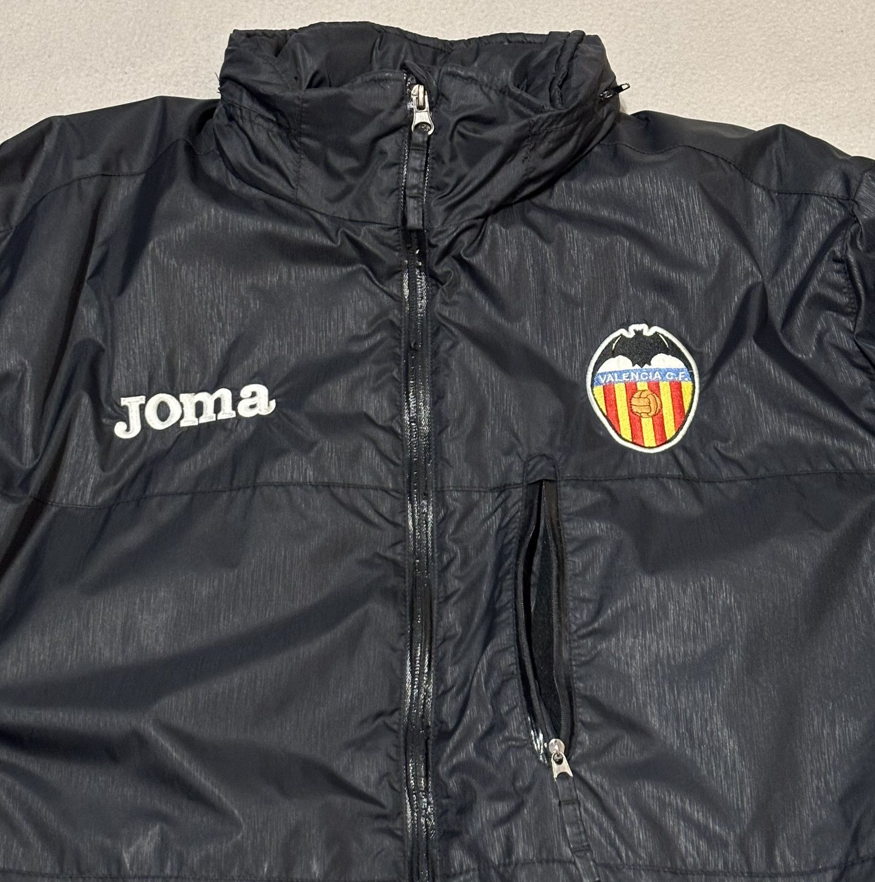 Joma Valencia 2012/2013 Joma Football Jacket size L Size US L / EU 52-54 / 3 - 7 Thumbnail