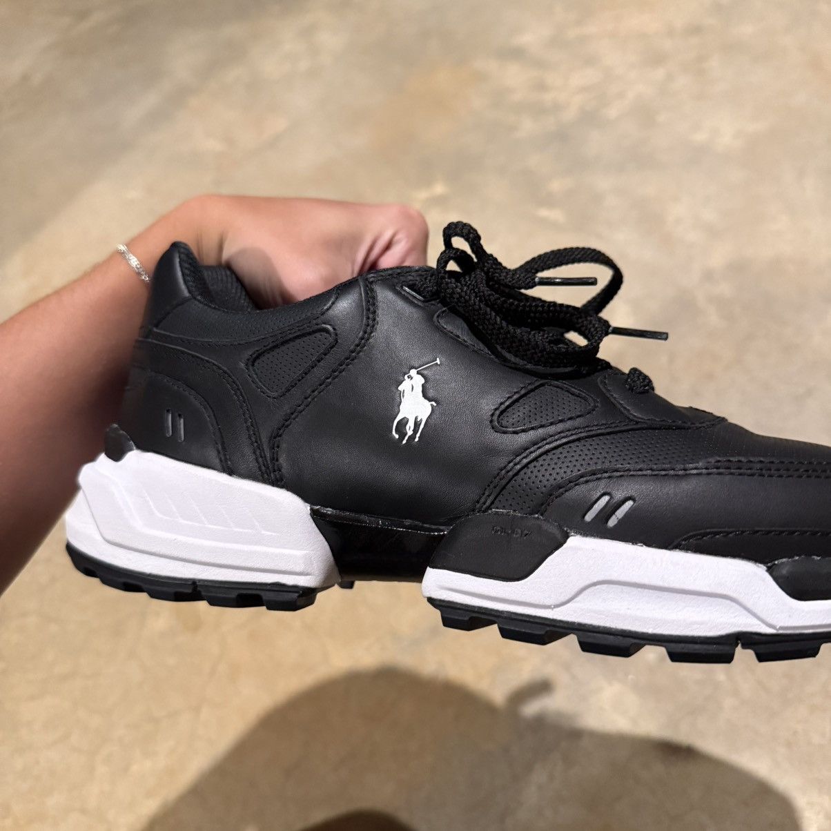 Polo Ralph Lauren Polo Ralph Lauren Pony Black Leather Jogger Sneakers US 10.5 Size US 10.5 / EU 43-44 - 8 Thumbnail