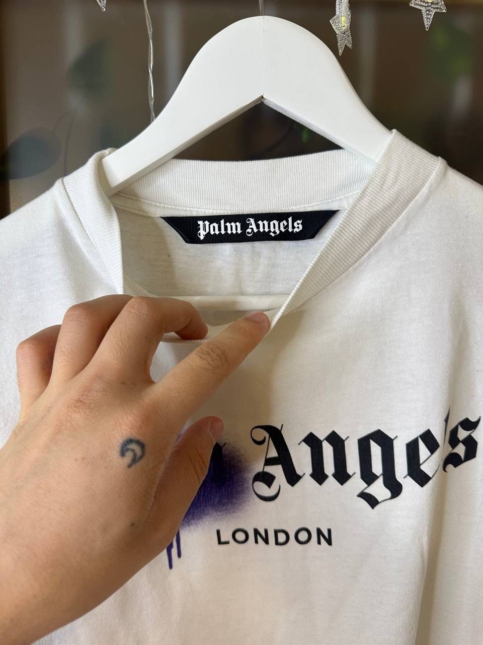 Palm Angels Palm Angels White/Purple Centr Logo M Size US M / EU 48-50 / 2 - 5 Thumbnail
