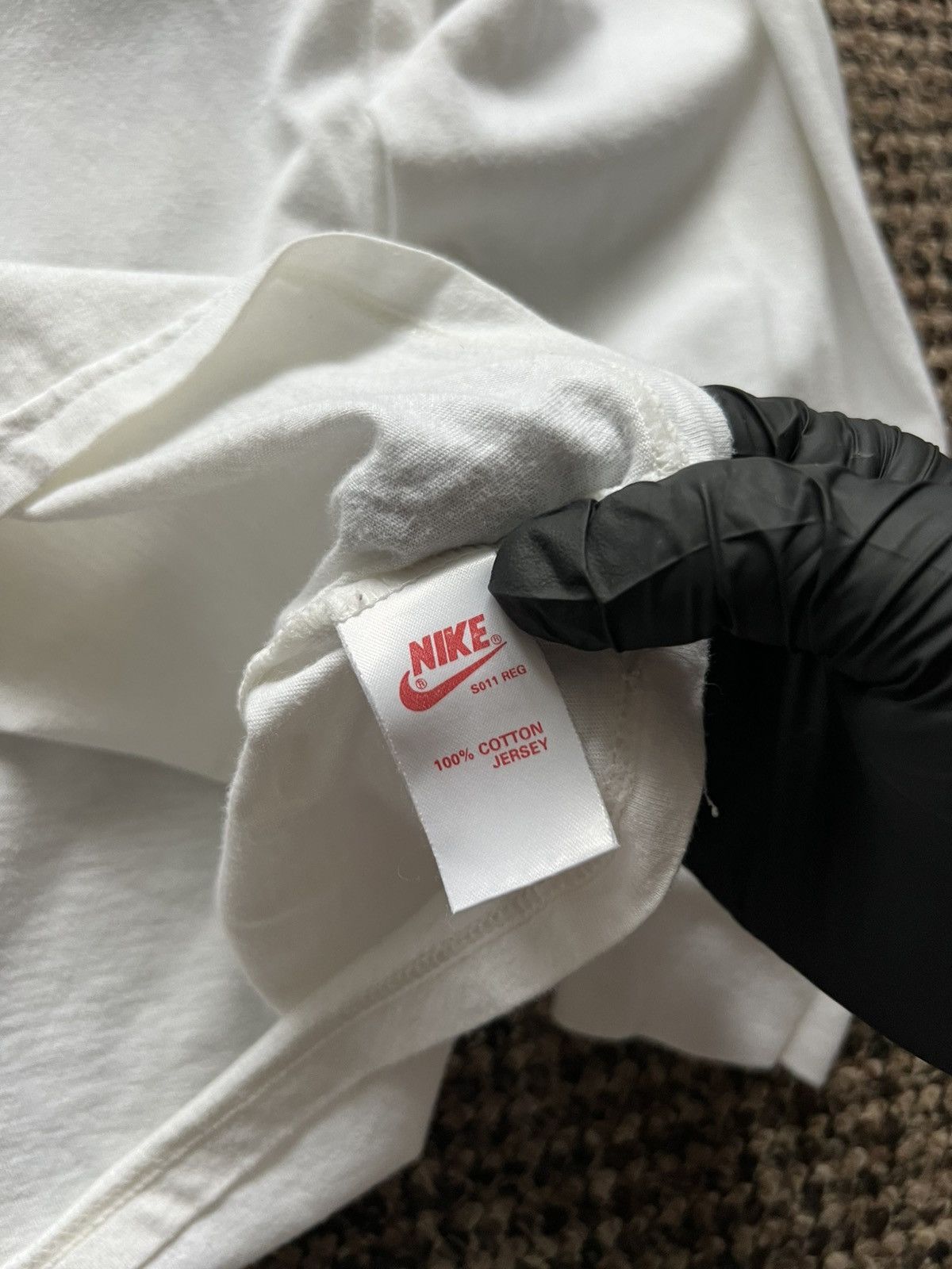 Nike Nike Vintage Big Logo Rare Long Sleeve T-Shirt White Men's Size US M / EU 48-50 / 2 - 14 Thumbnail
