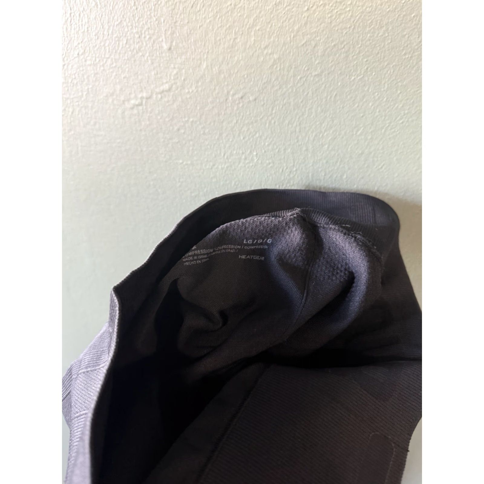 Under Armour Under Armour Womens Black Seamless Cropped Leggings Pull On Size L Size 36" / US 14 / IT 50 - 3 Thumbnail