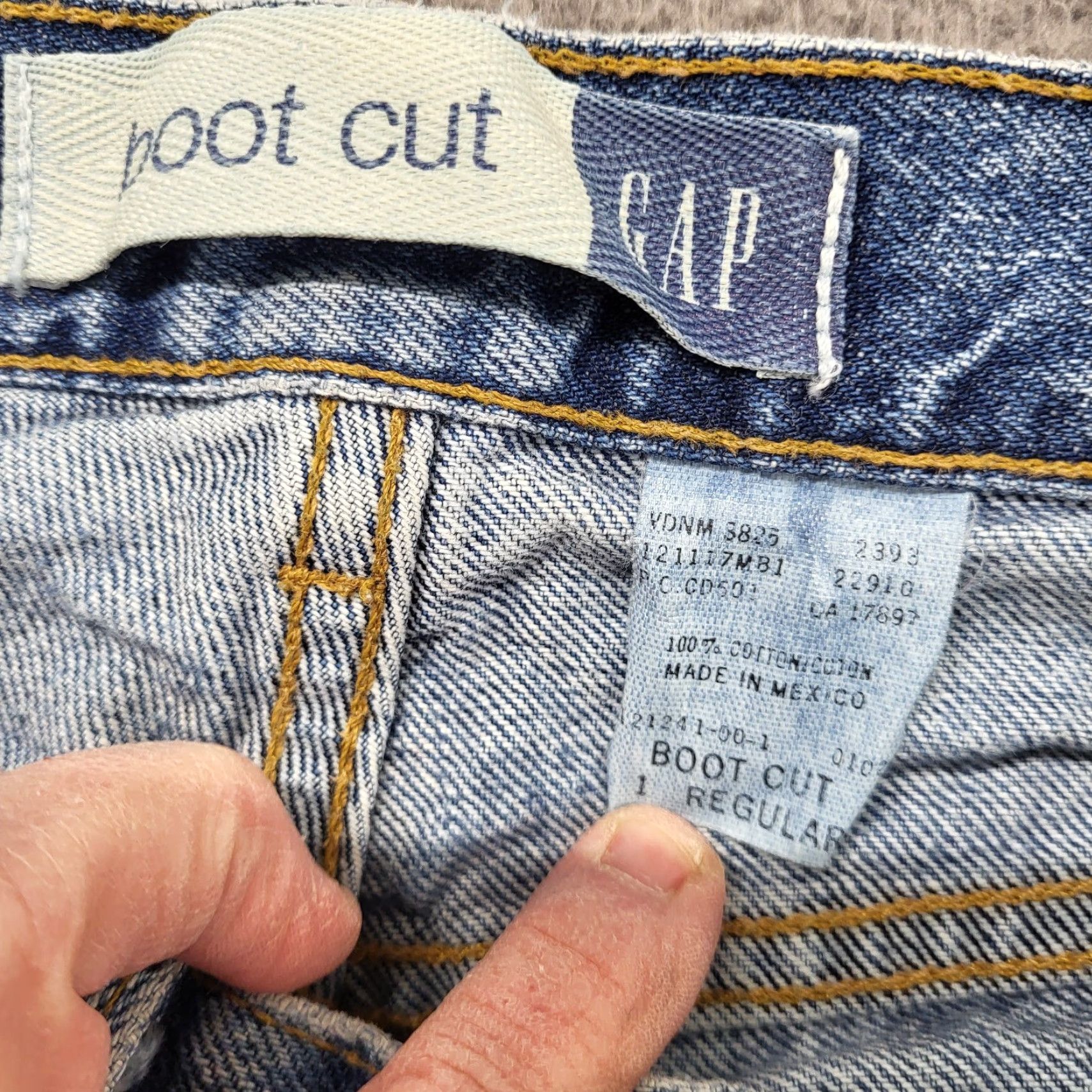Gap GAP Jeans Women's Size 1 Regular Button Fly Boot Cut Blue Denim 5-Pocket USA 90s Style Boots Cut Regular Girls? Size 25" / US 0 / IT 36 - 2 Thumbnail