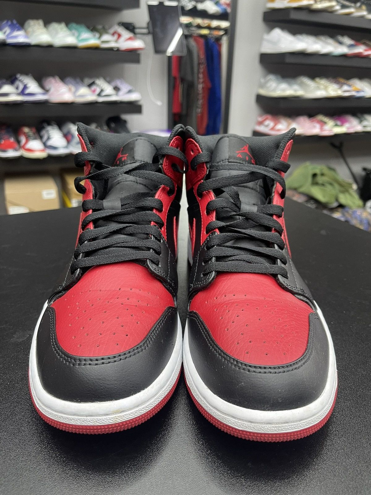 Jordan Brand Size 10 - Jordan 1 Mid Banned “2020” Size US 10 / EU 43 - 2 Thumbnail