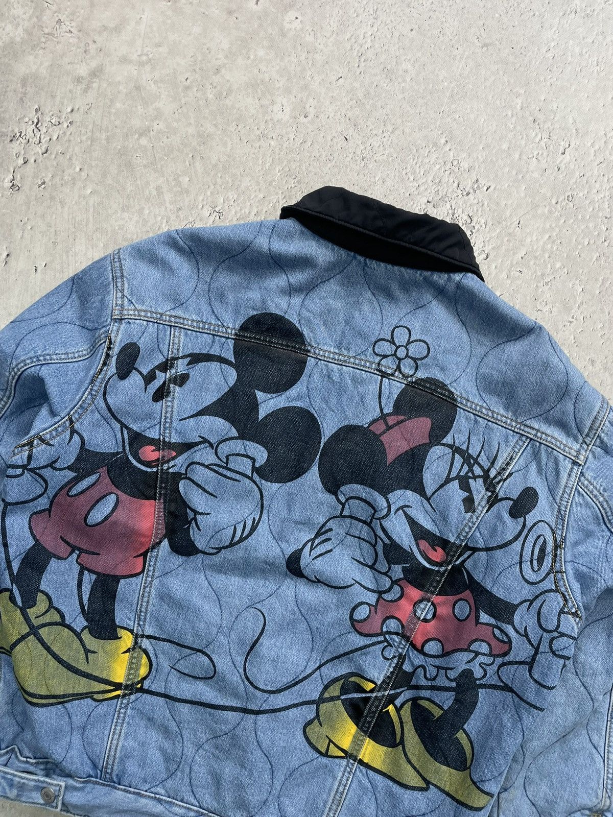 Levi's Rare Levis reversible Mickey mouse denim jacket Size US M / EU 48-50 / 2 - 14 Thumbnail
