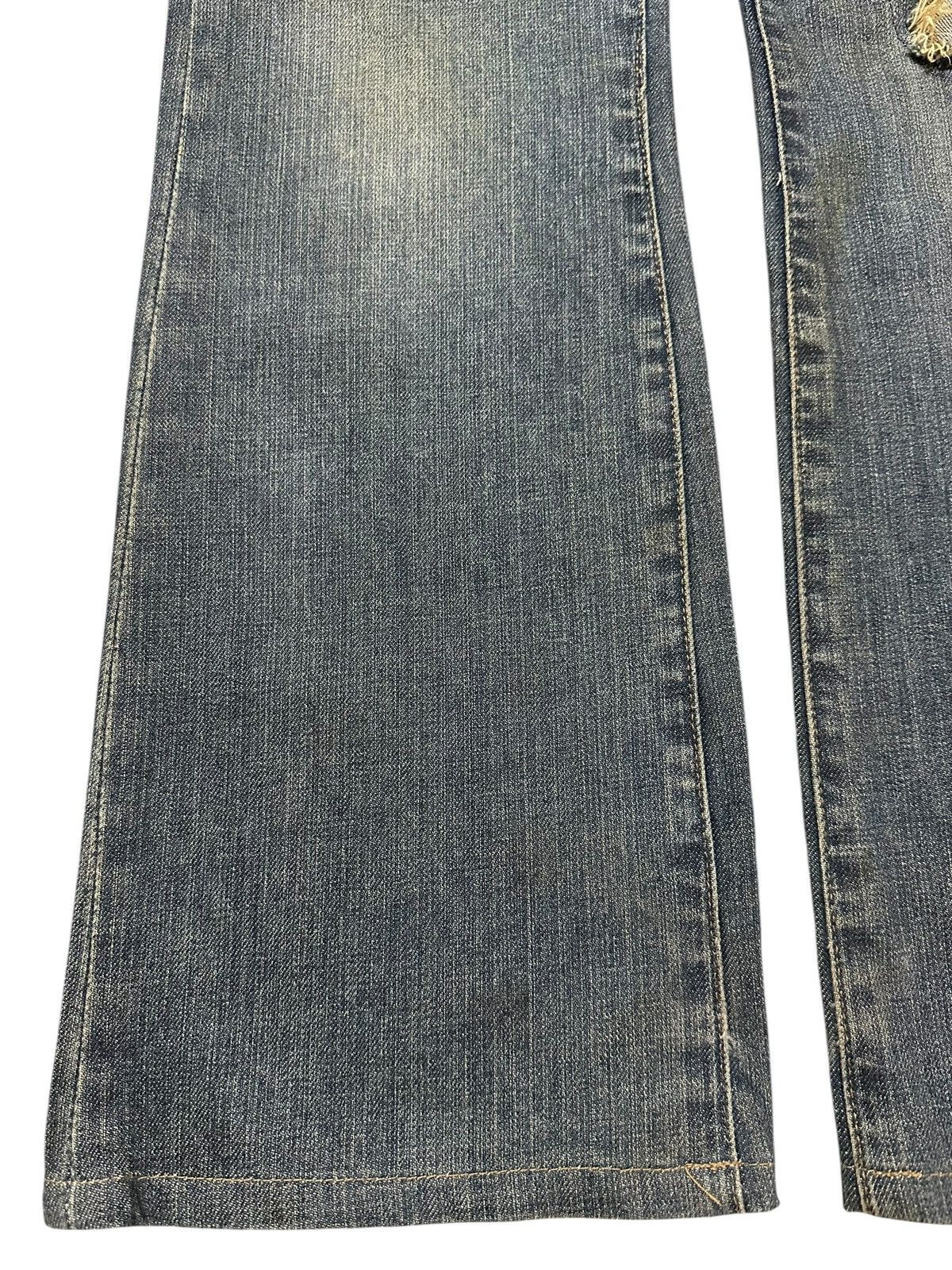 Japanese Brand Vintage Schlussel Faded Wash Style Distressed Flare Jeans Size US 30 / EU 46 - 7 Thumbnail