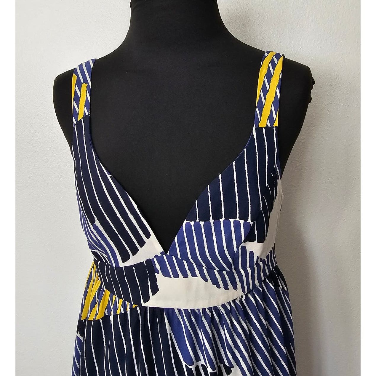 Banana Republic EUC BANANA REPUBLIC Empire-Waist Midi Chiffon Summer Dress 2 Size XS / US 0-2 / IT 36-38 - 5 Thumbnail