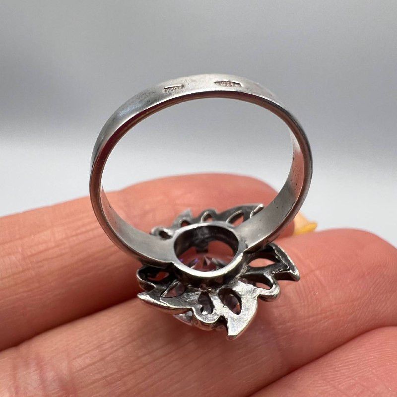 Sterling Silver Vintage 925 Sterling Silver Women's Ring Size 7 Solitaire Size ONE SIZE - 5 Thumbnail