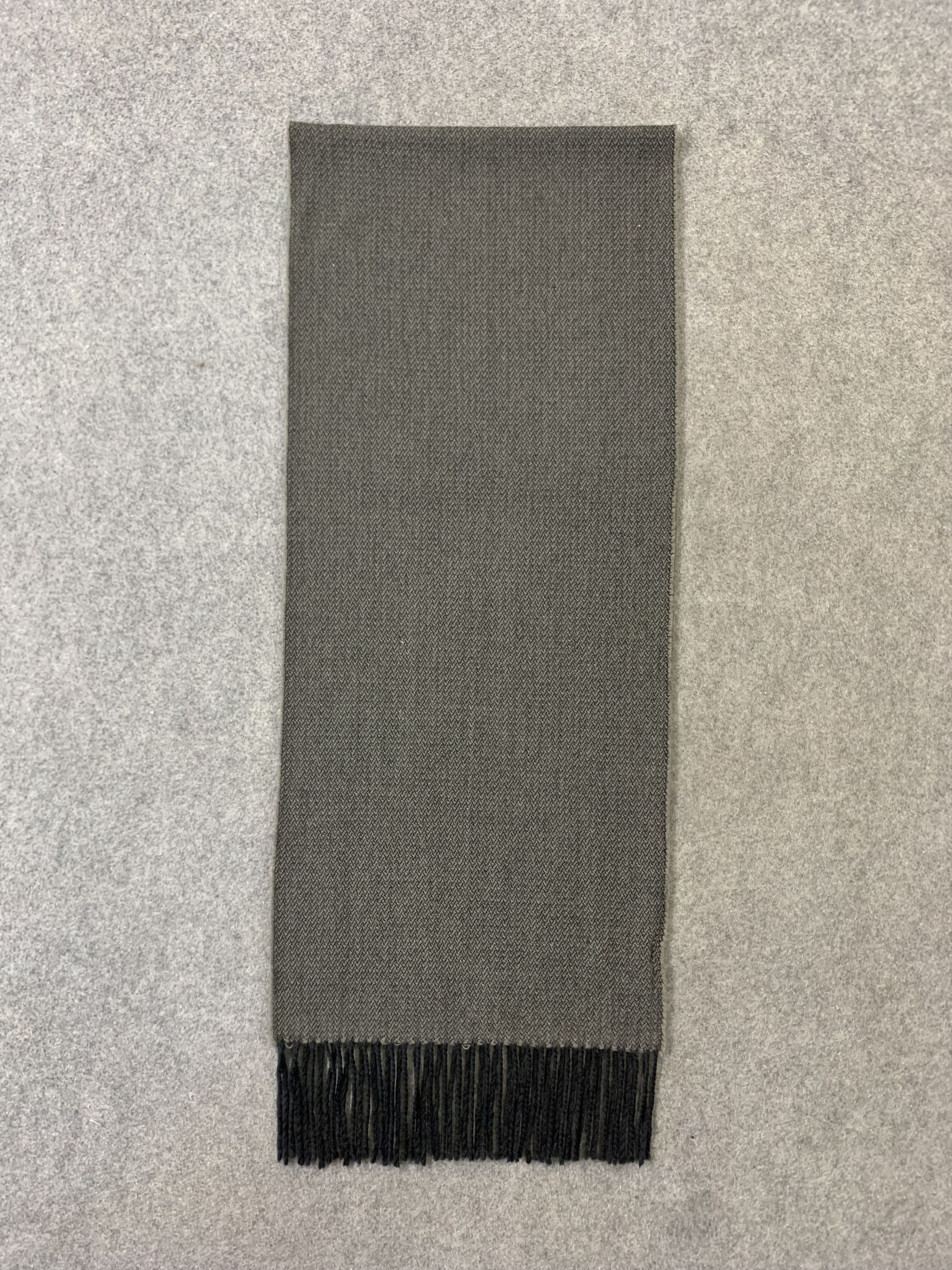 Versace Versace Scarf Wool Muffler Neck Wrap BL9324 Size ONE SIZE - 3 Thumbnail
