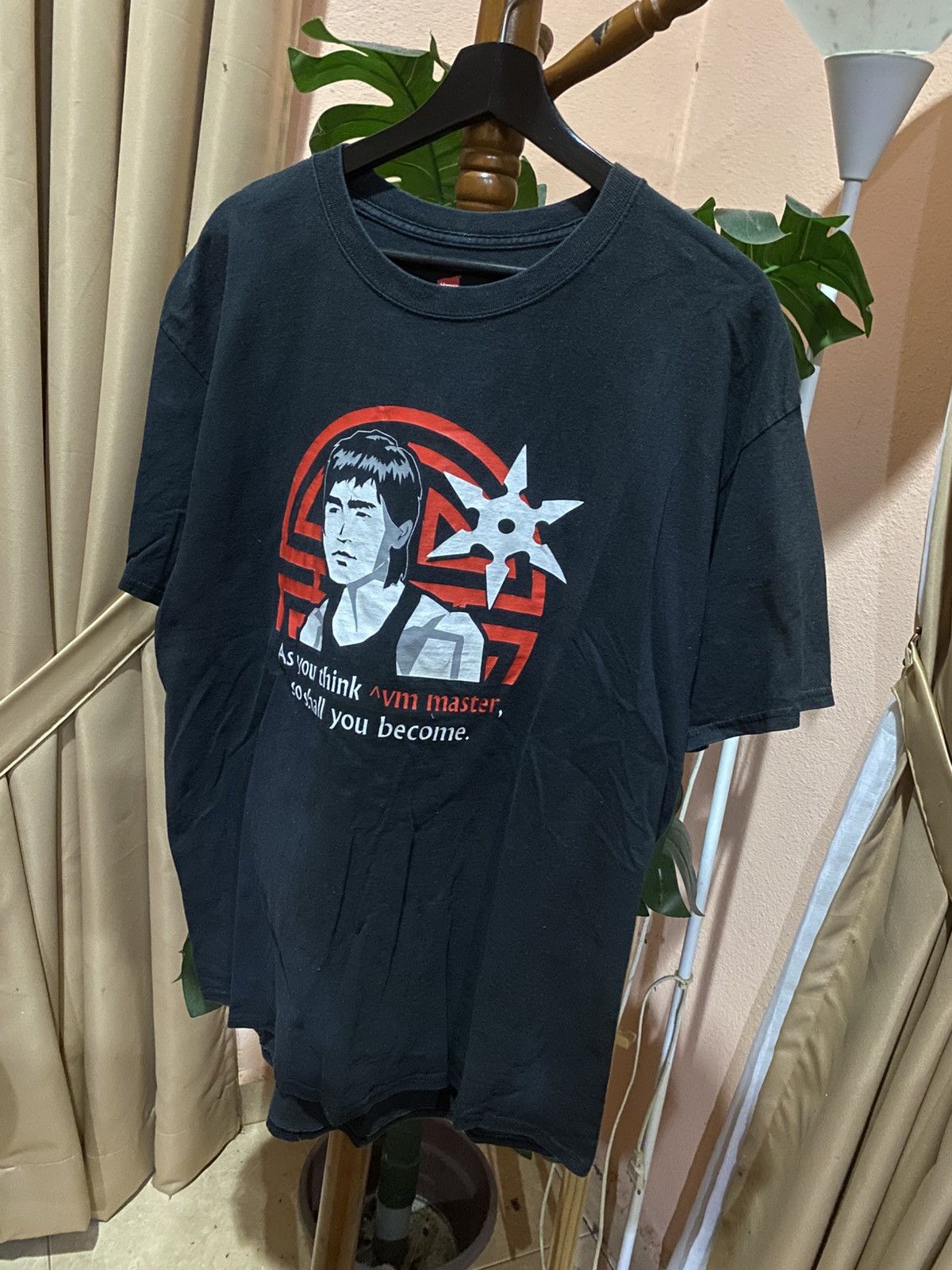 Vintage Vintage Hanes Black Bruce Lee Inspired Kung Fu Graphic Tee Size US XL / EU 56 / 4 - 4 Thumbnail