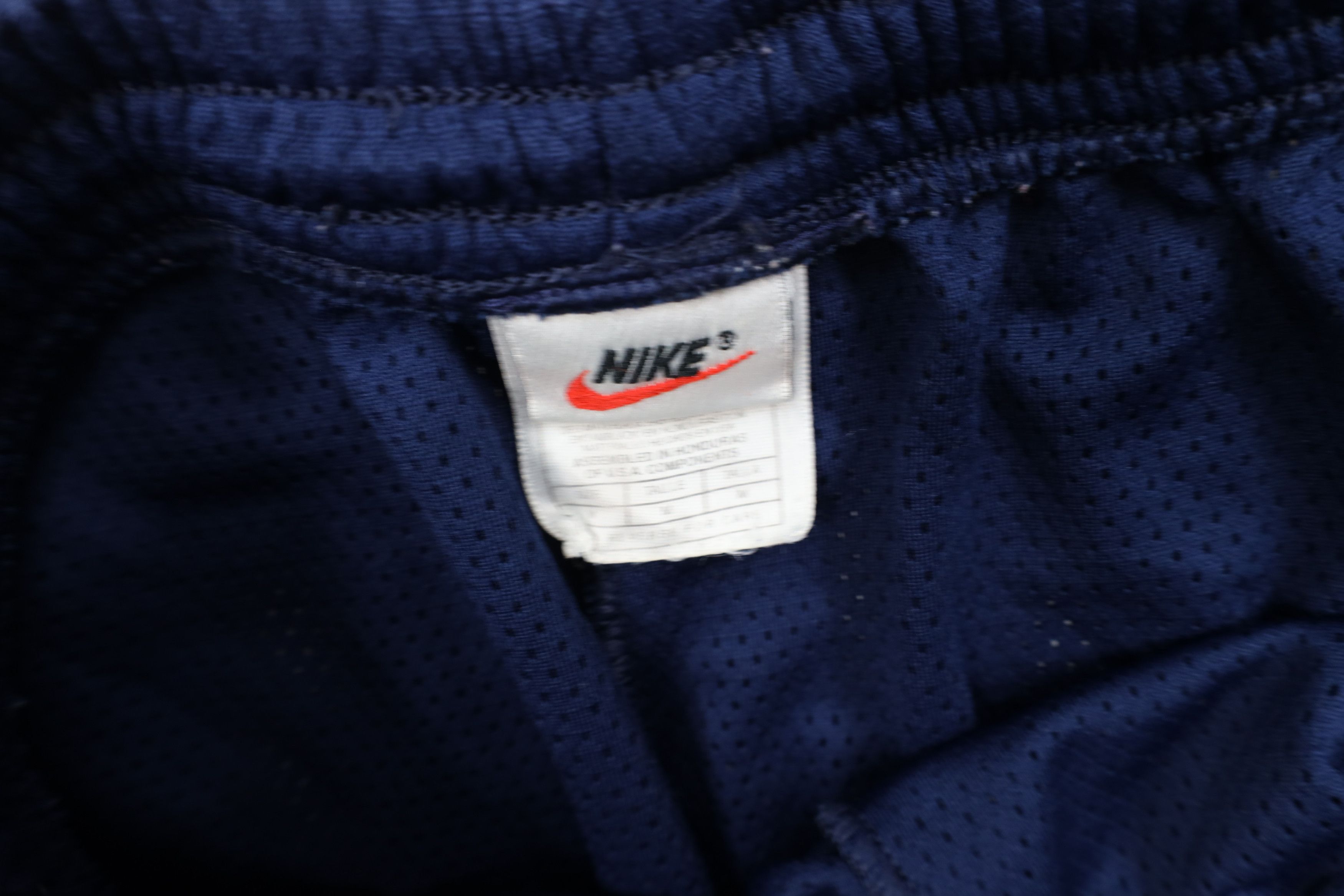 Nike Vintage 90s Nike Scott Mini Swoosh Above Knee Mesh Shorts Size US 32 / EU 48 - 7 Thumbnail