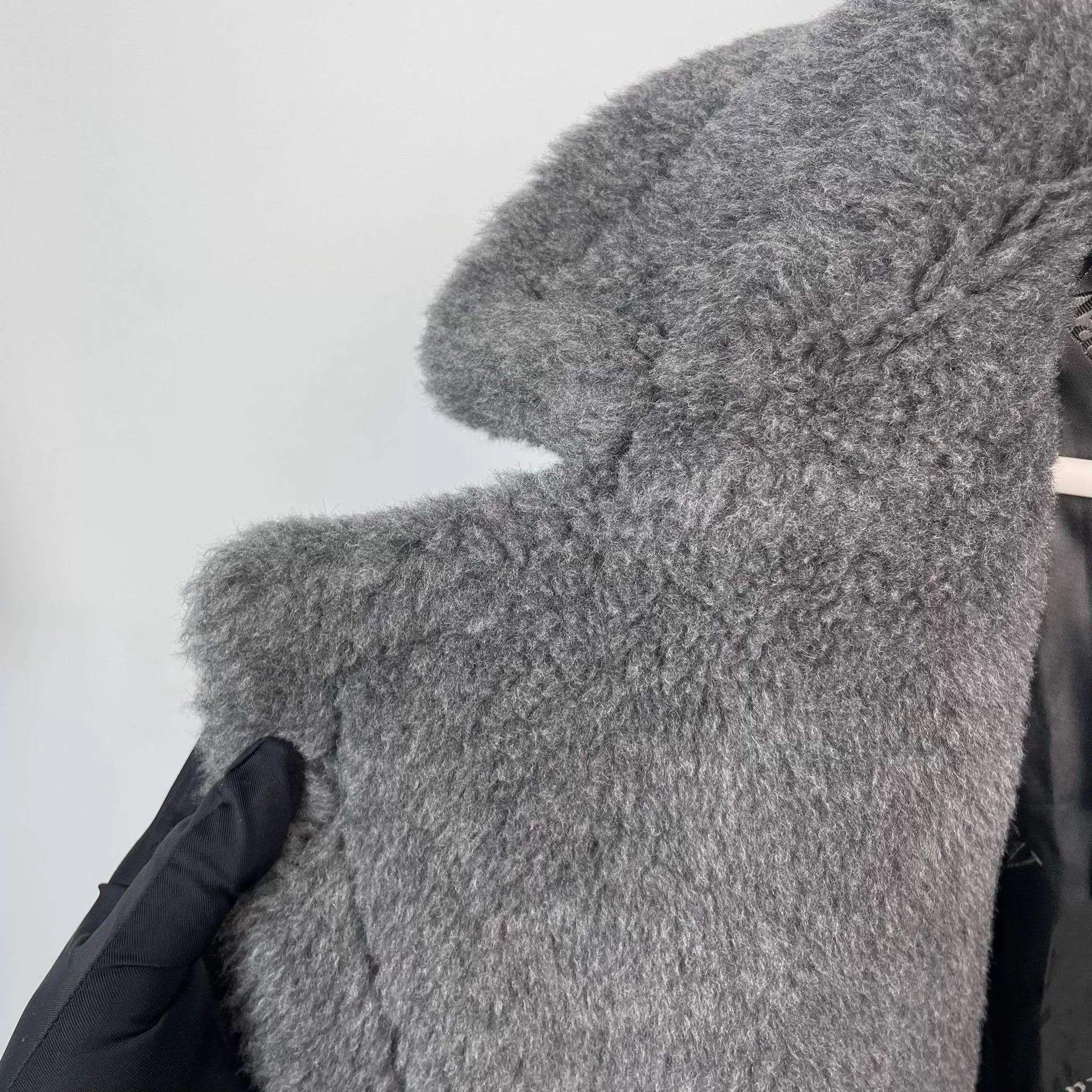 Max Mara Max Mara Teddy coat Dark Gray Size S Size S / US 4 / IT 40 - 5 Thumbnail