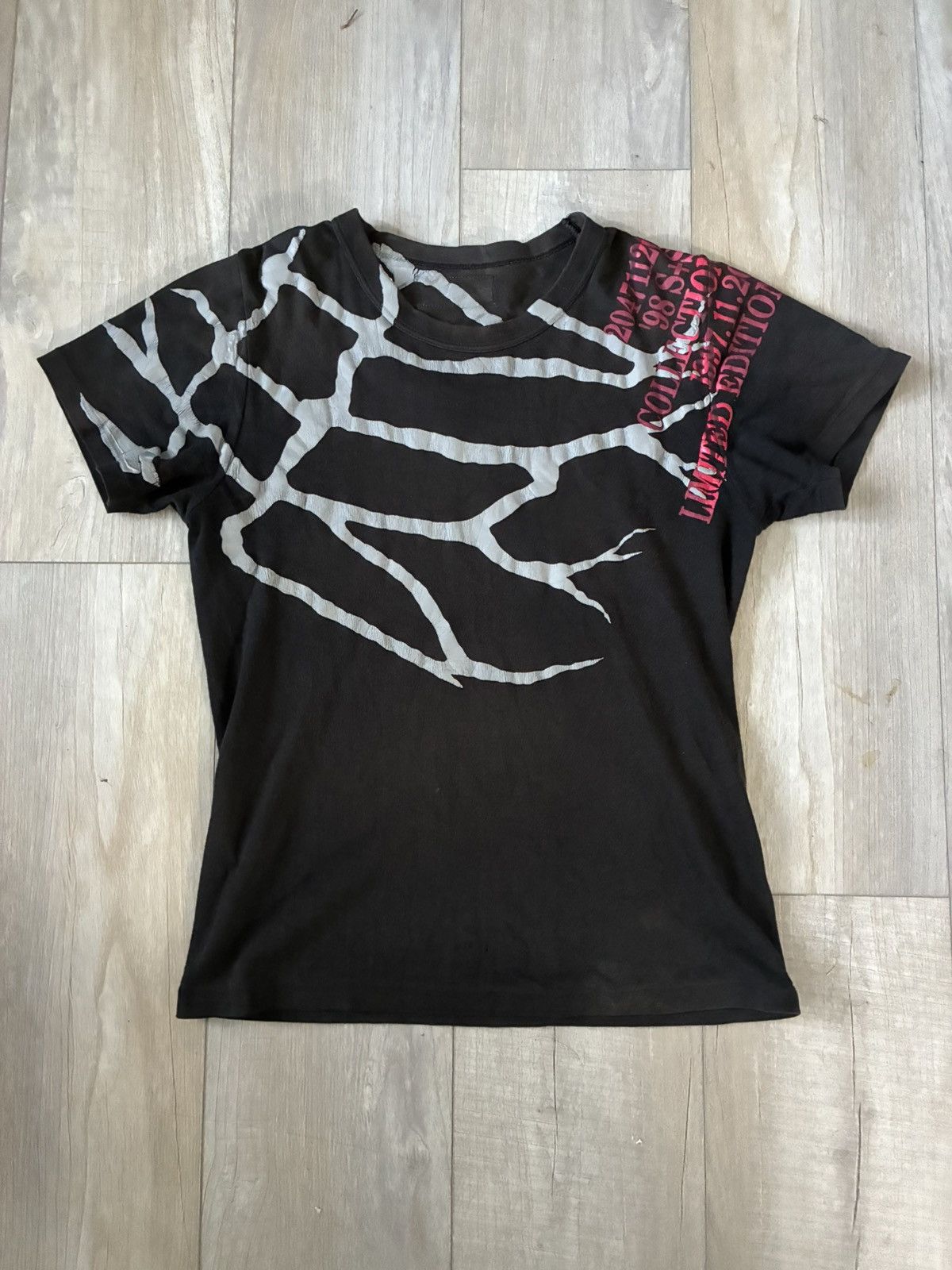 20471120 20471120 Yikes shirt | Grailed