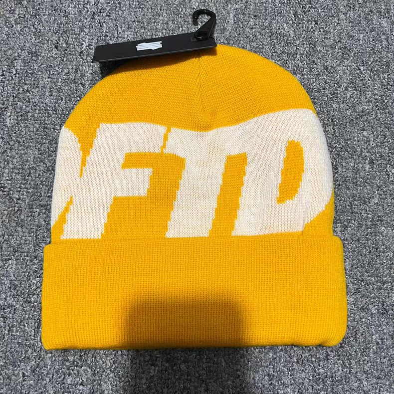 Undefeated Undefeated Large Logo Knit Beanie. Q7 Size ONE SIZE - 2 Thumbnail