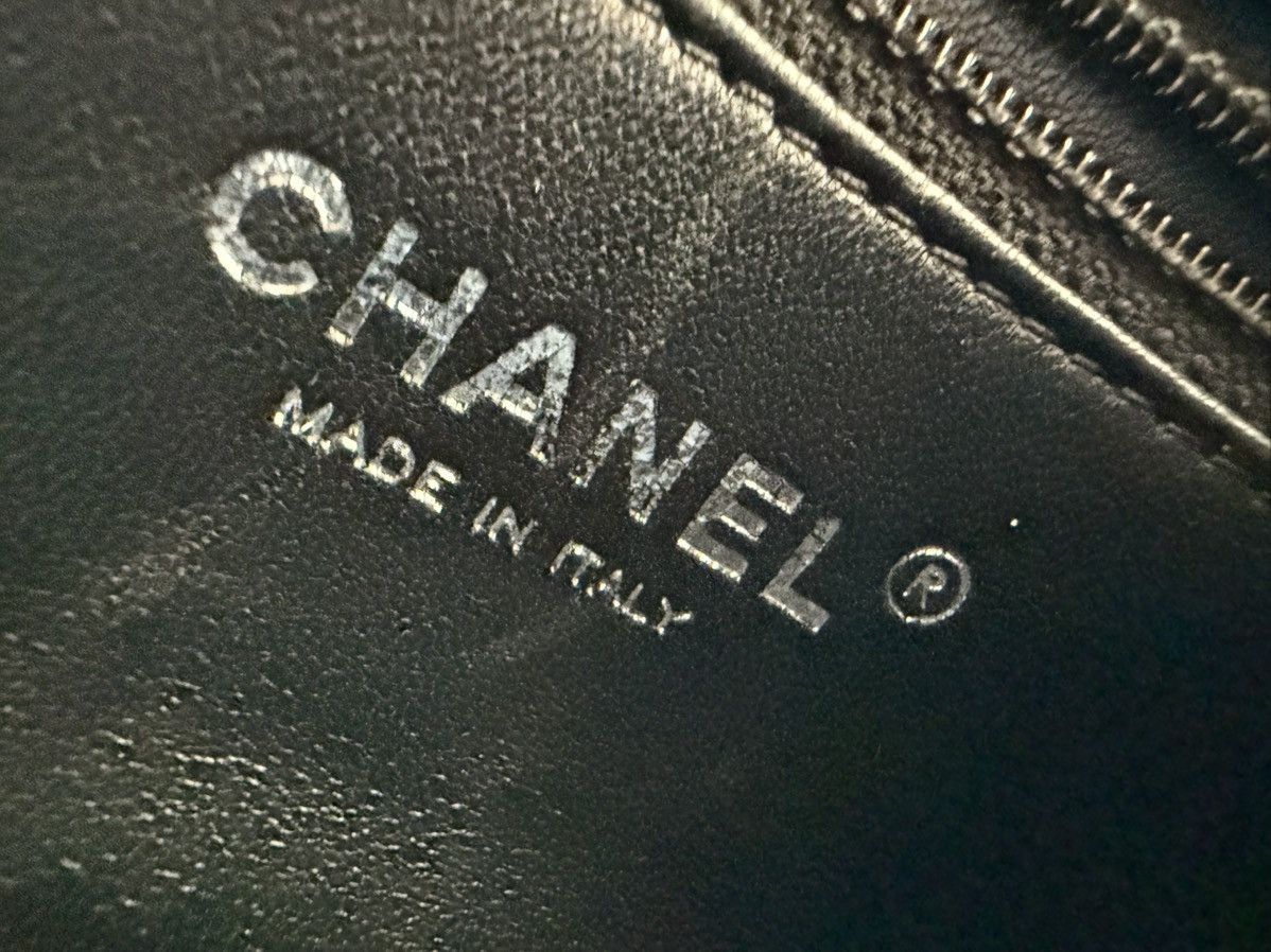 Chanel Chanel 14K Supermarket Shearling Classic Flap Medium Bag Size ONE SIZE - 4 Thumbnail