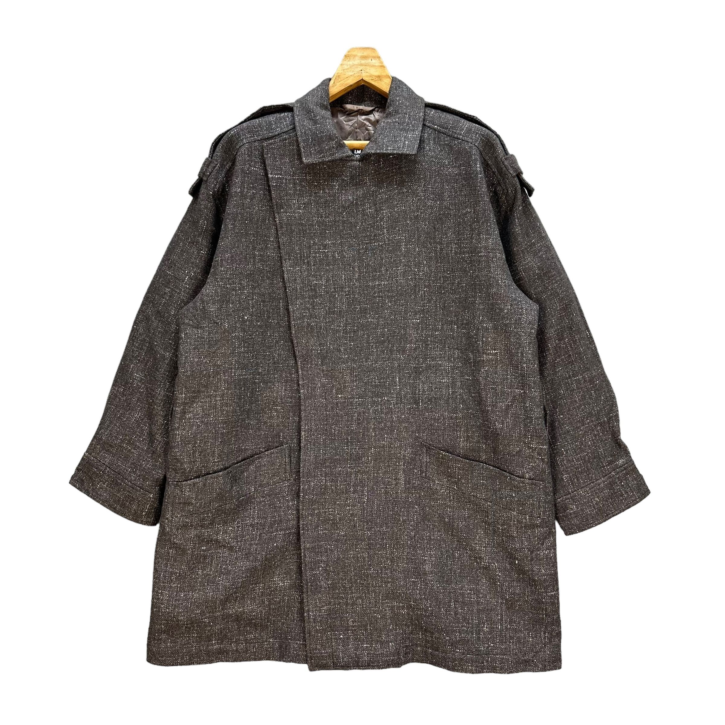 Japanese Brand PACO ROBANNE PARIS Asymmetrical Wool Overcoat #A17-0412 Size US M / EU 48-50 / 2 - 1 Thumbnail
