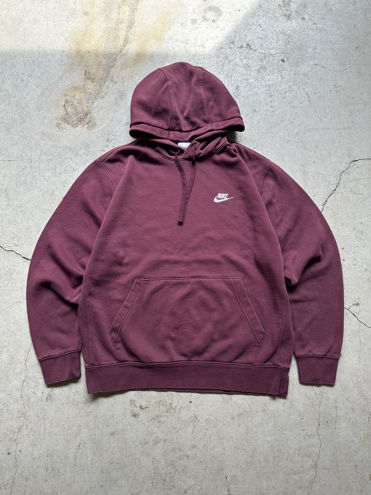 Nike Vintage Y2K Nike burgundy swoosh hoodie Size US L / EU 52-54 / 3 - 1 Thumbnail