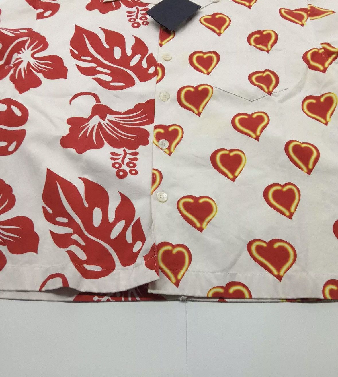 Prada Prada Red and White Patterned Short Sleeve Shirt. Size US L / EU 52-54 / 3 - 10 Thumbnail