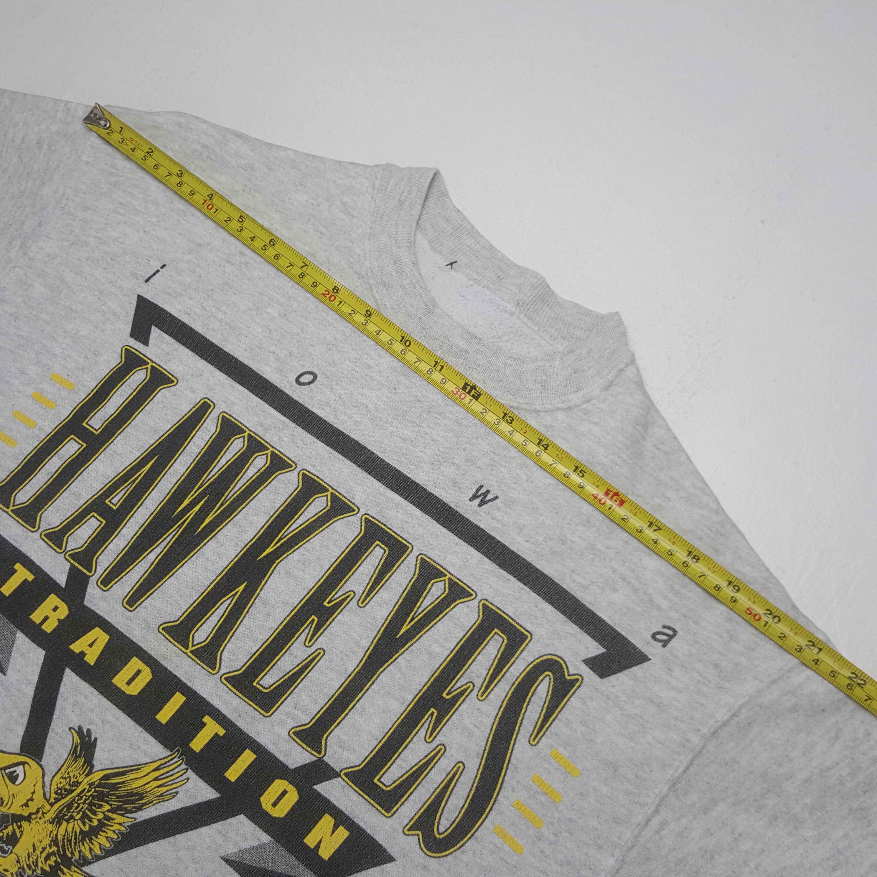 Vintage Vintage Hawkeyes Tradition Sweatshirt Size US S / EU 44-46 / 1 - 5 Thumbnail